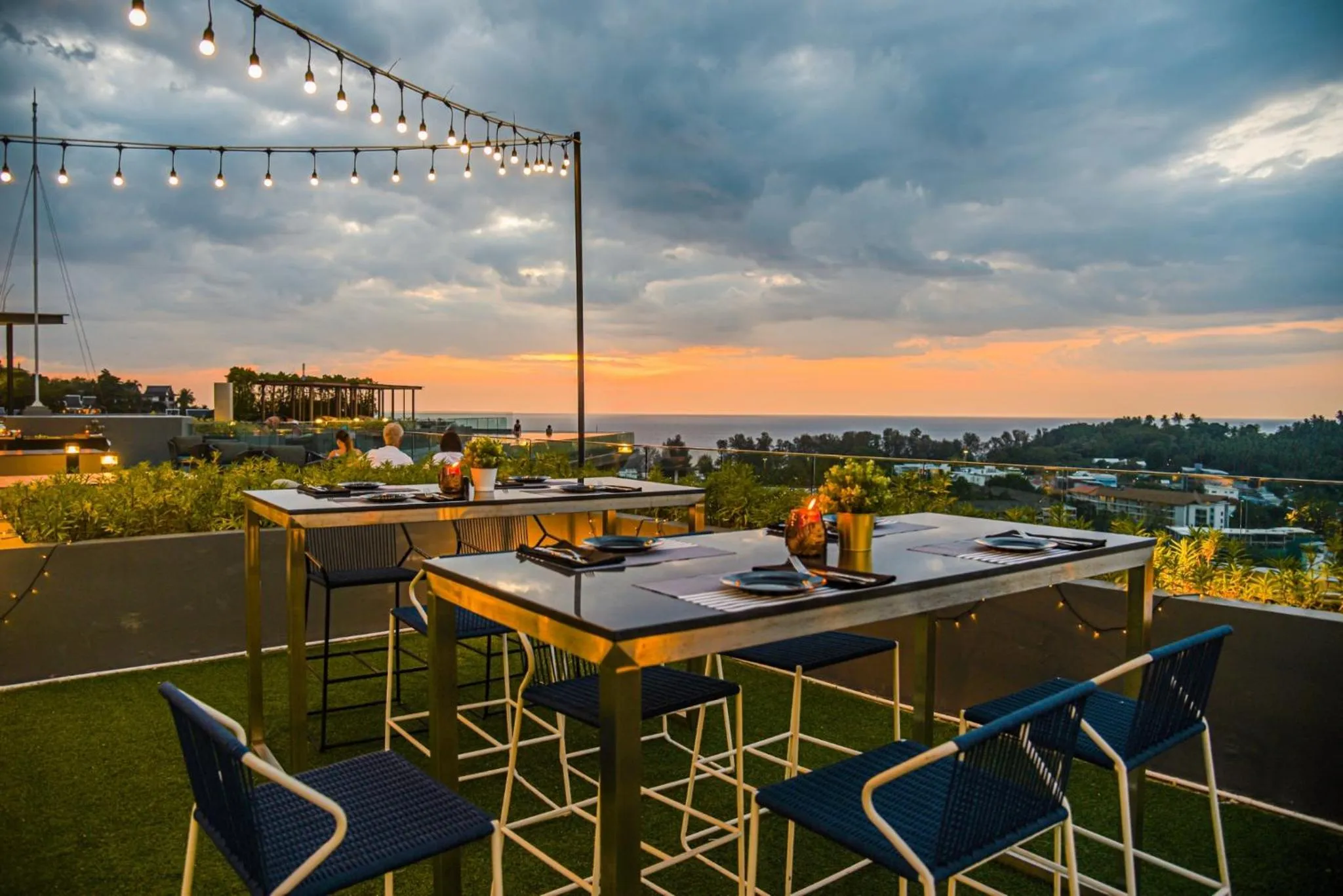 Restaurant/places to eat in Mida Grande Resort Phuket Official Account