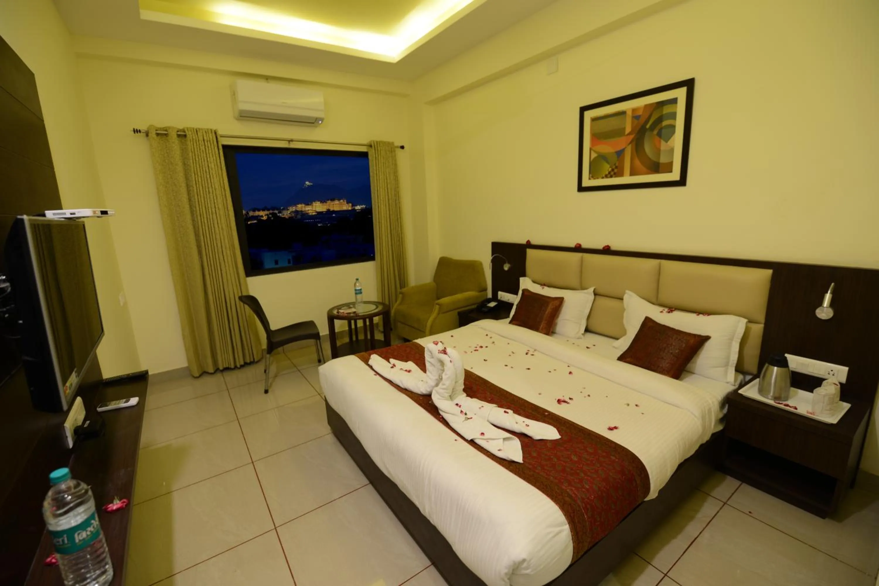 Photo of the whole room, Bed in Hotel Sanobar