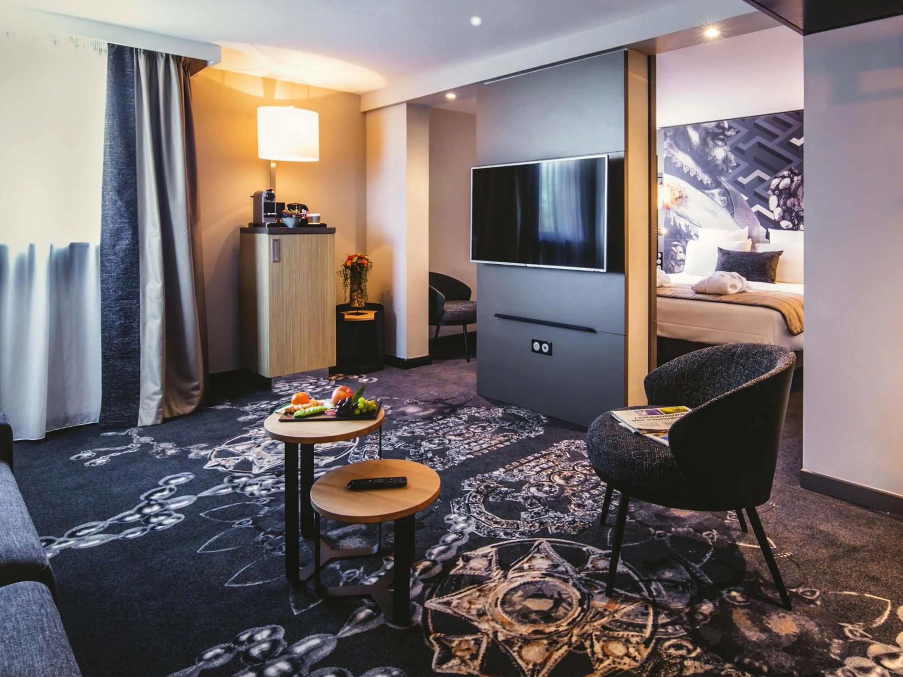 Bedroom in Mercure Pau Palais des Sports