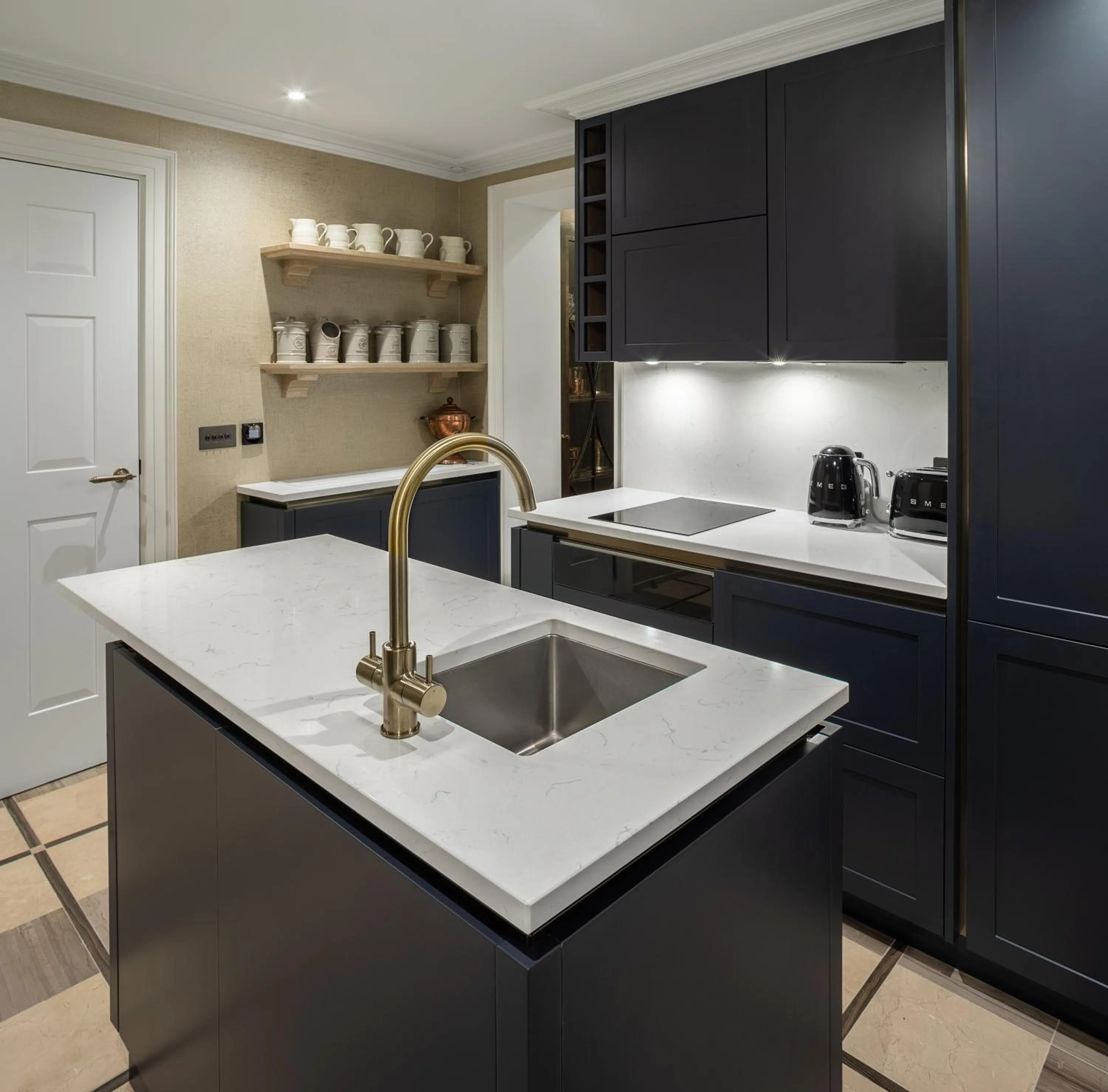 Kitchen or kitchenette in Great Scotland Yard Hotel, part of Hyatt