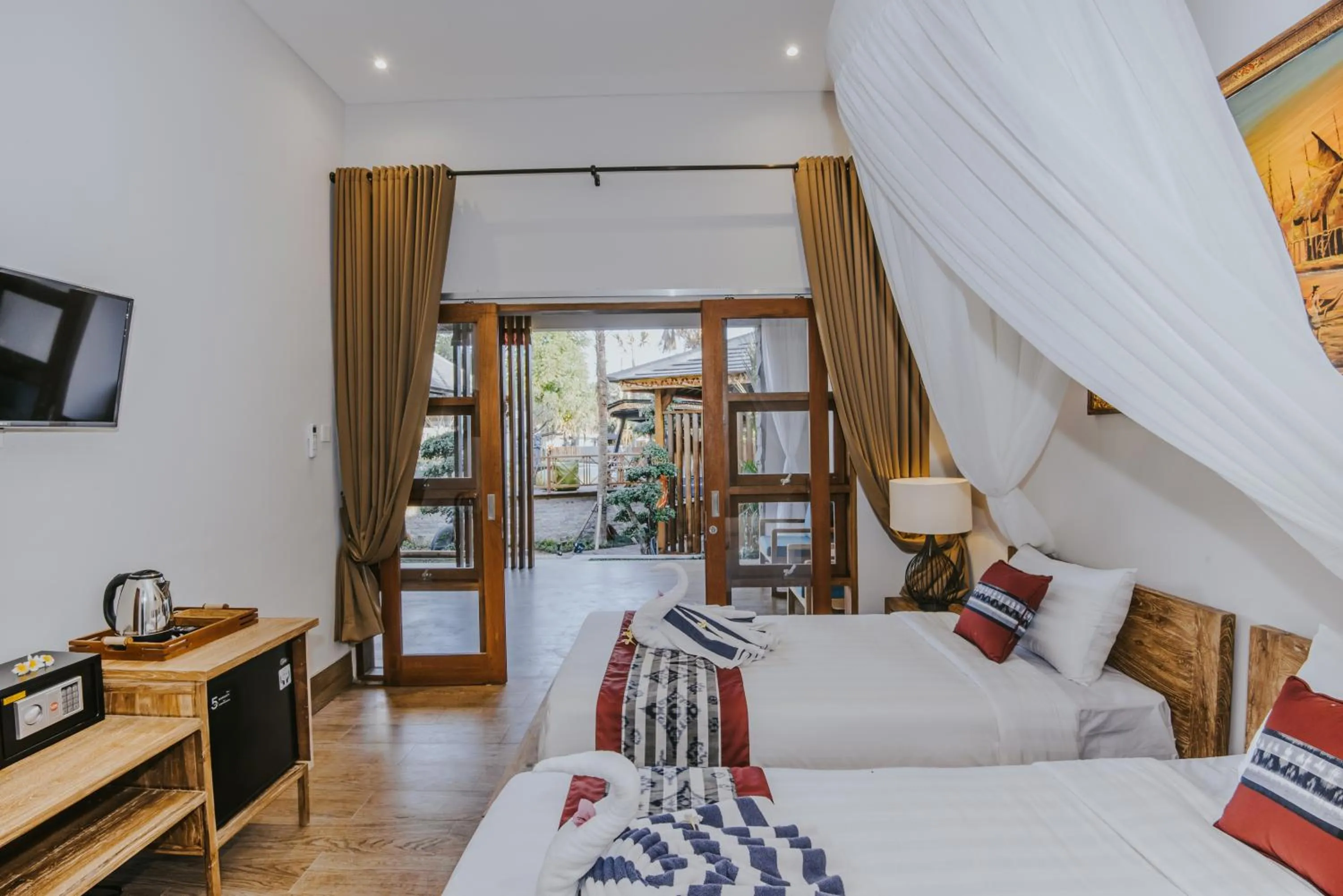 TV and multimedia, Bed in LGood Lembongan Island Villas