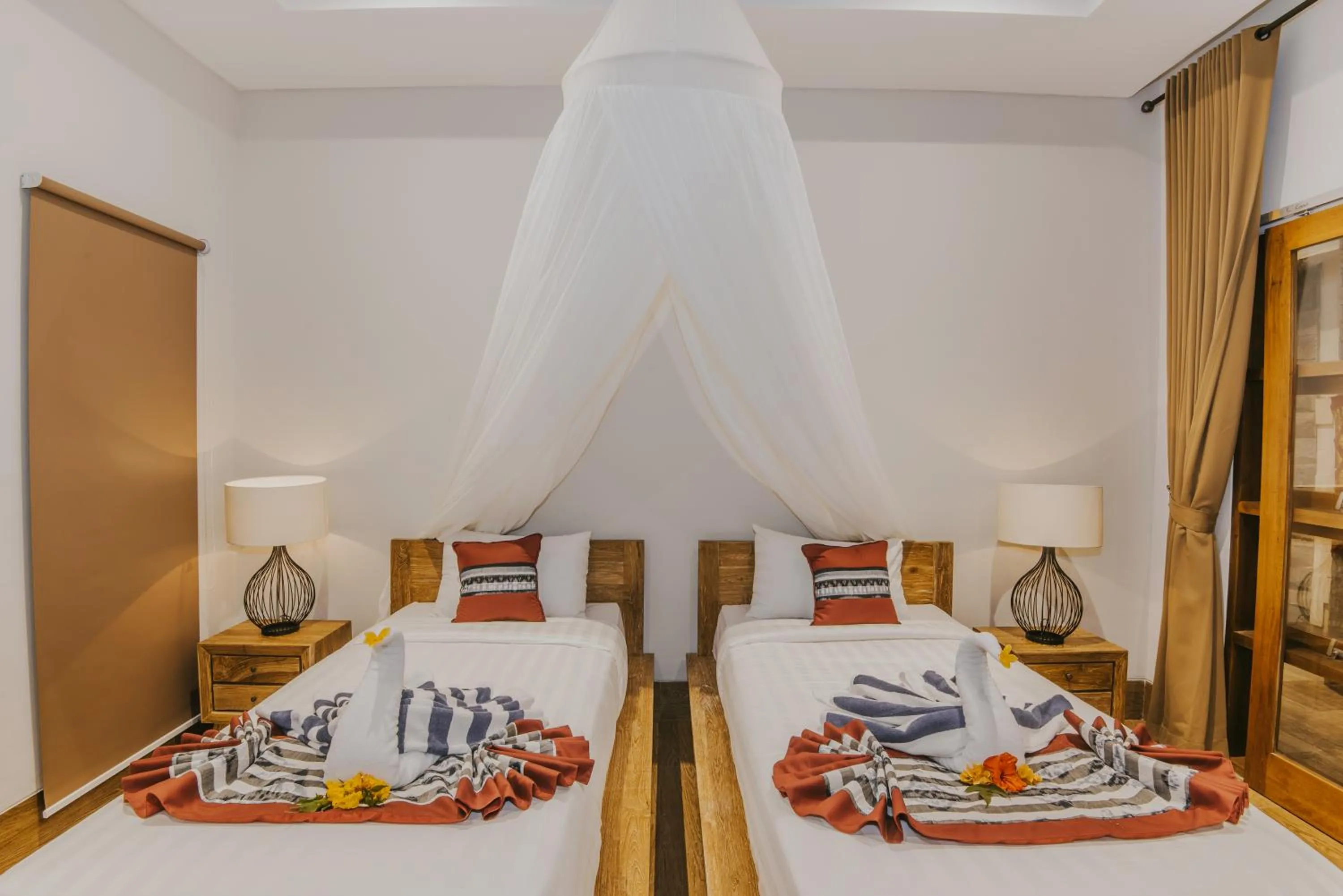 Bed in LGood Lembongan Island Villas