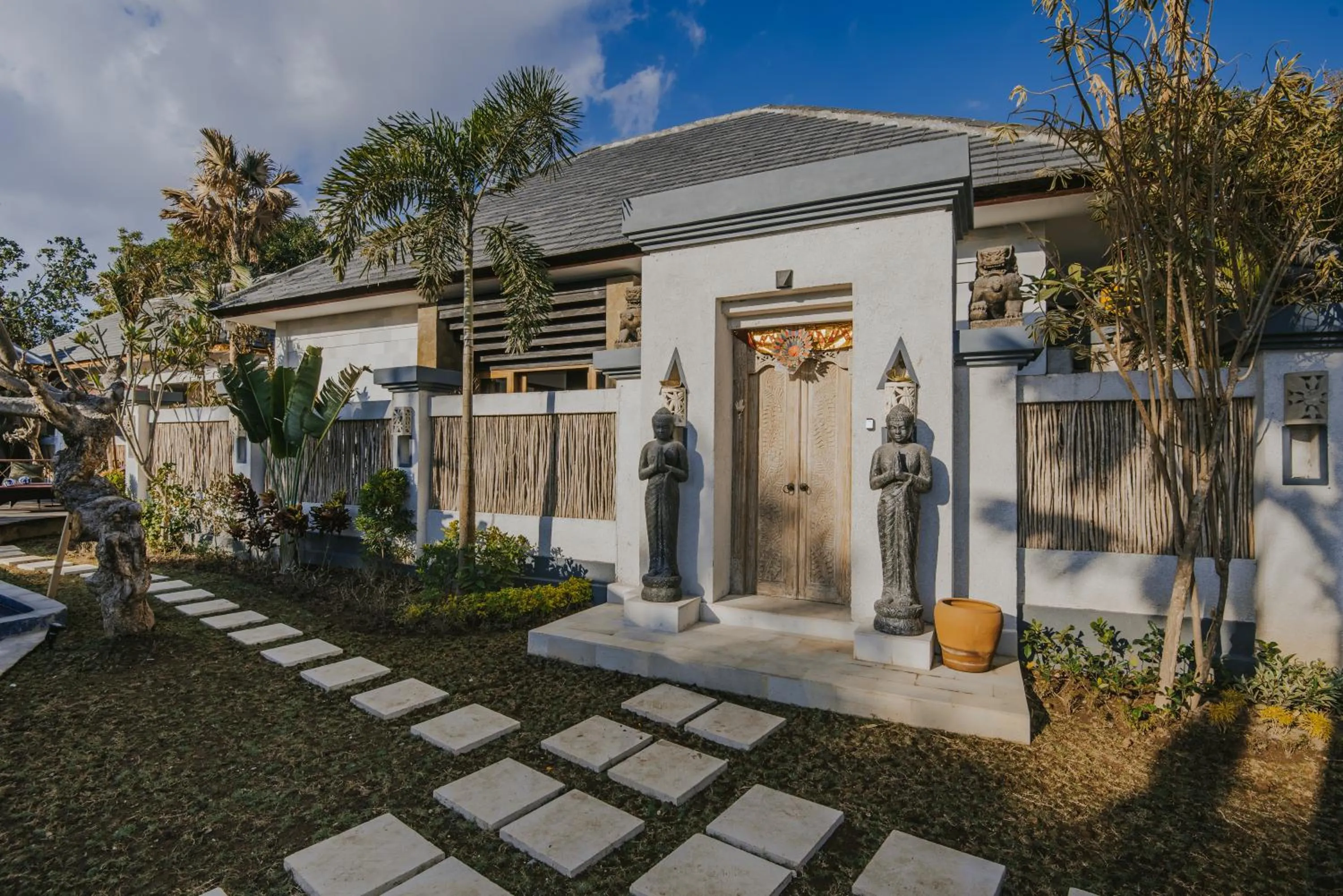 LGood Lembongan Island Villas