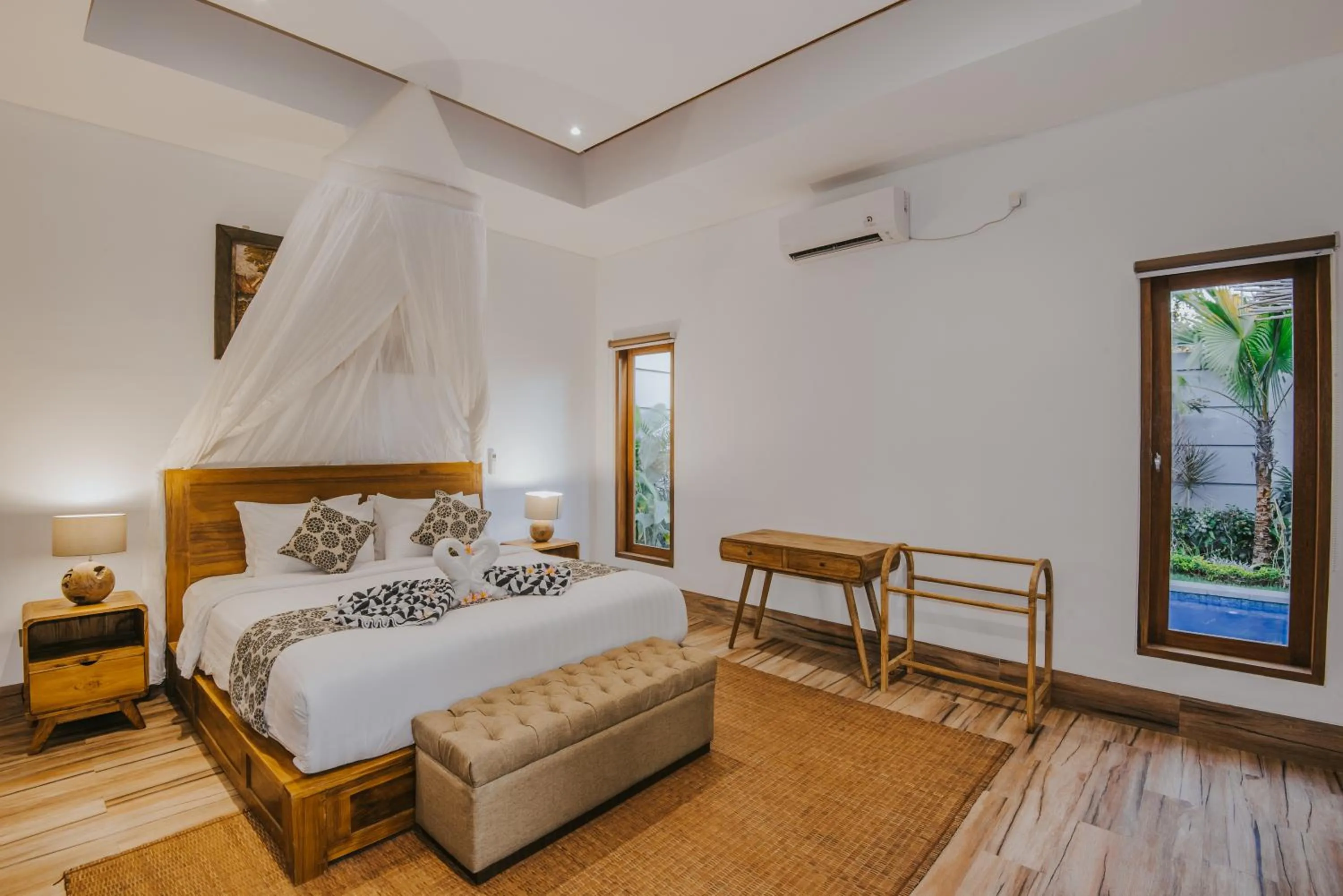 Bed in LGood Lembongan Island Villas