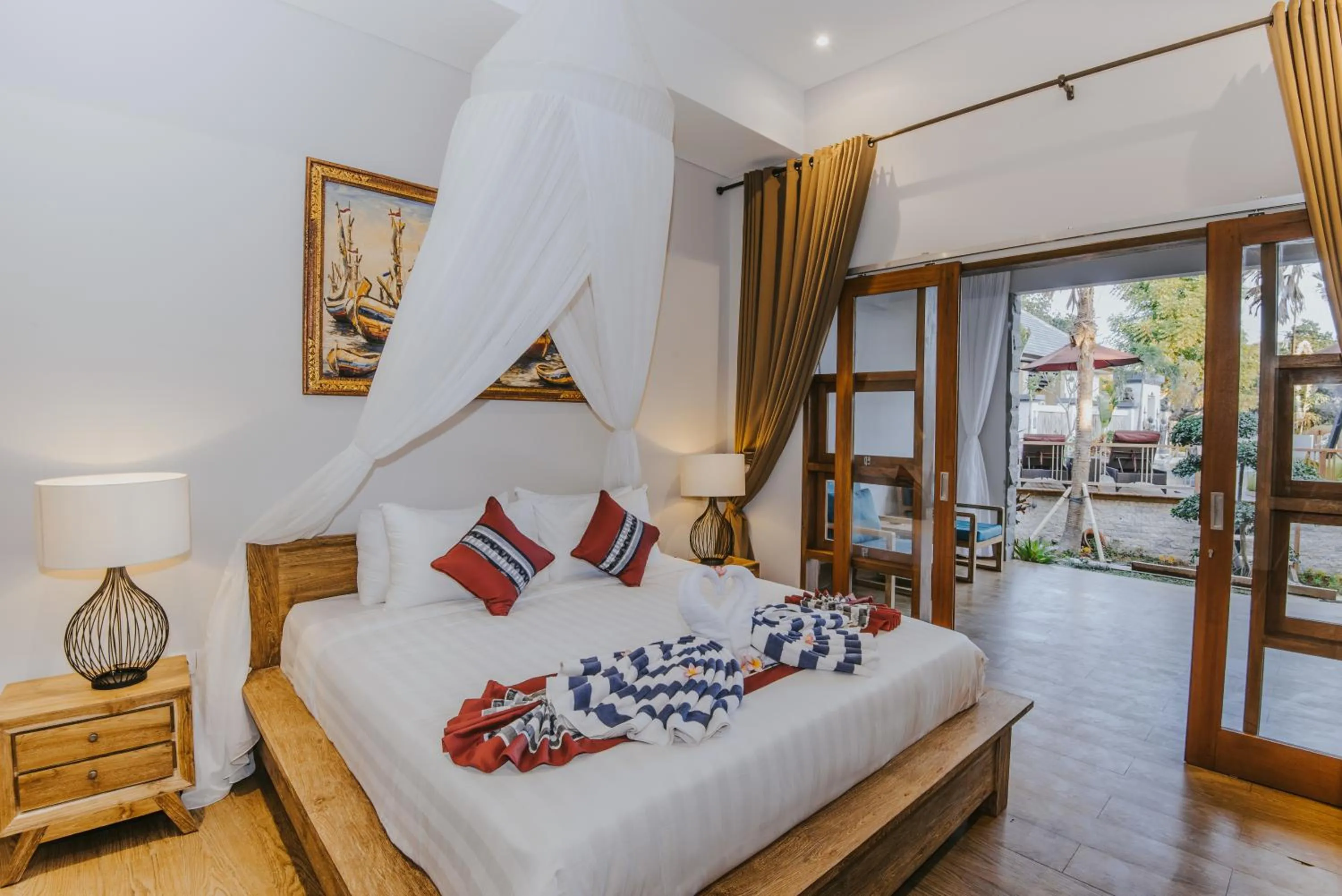 Bed in LGood Lembongan Island Villas