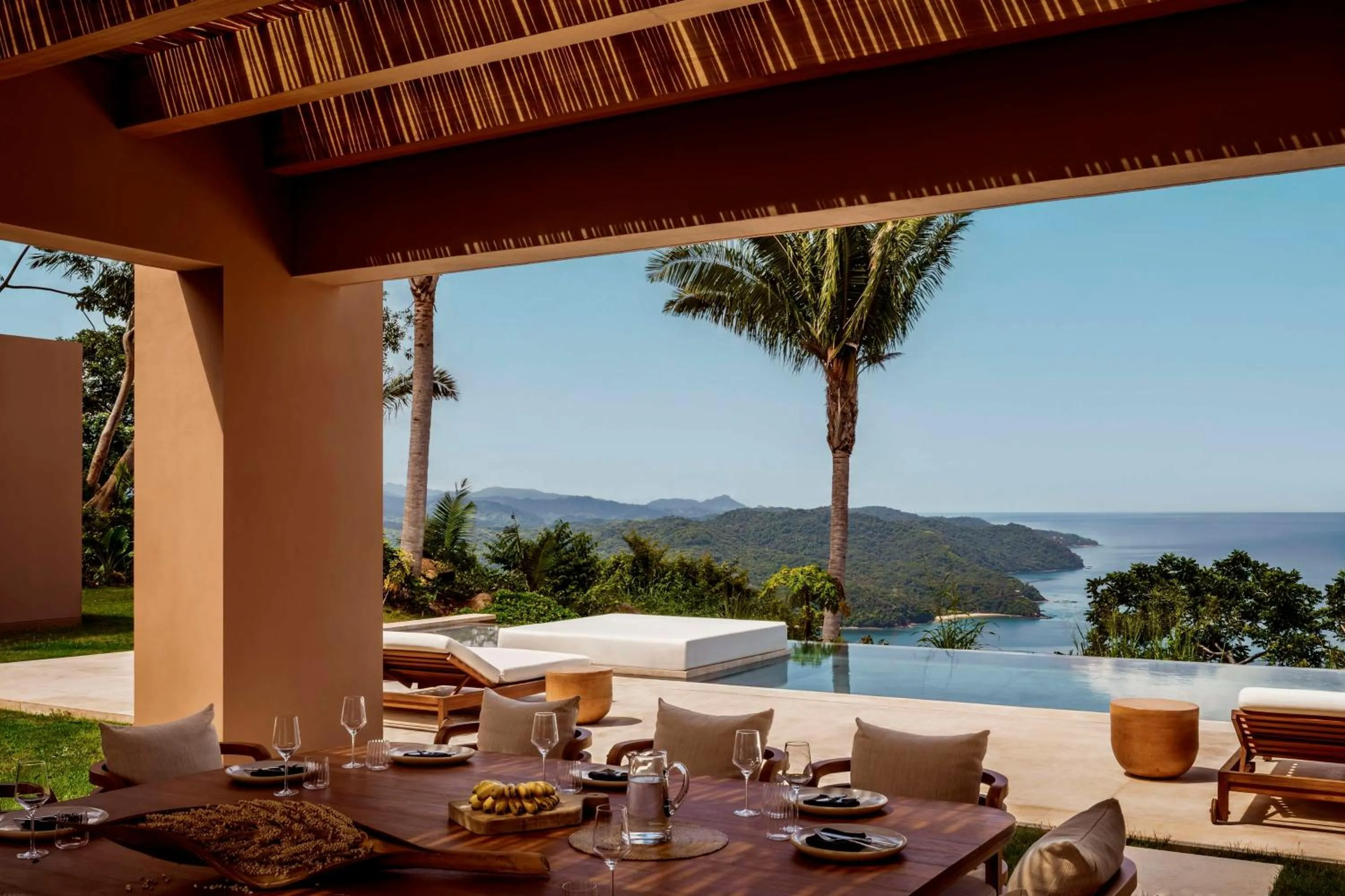 Pool view in One&Only Mandarina