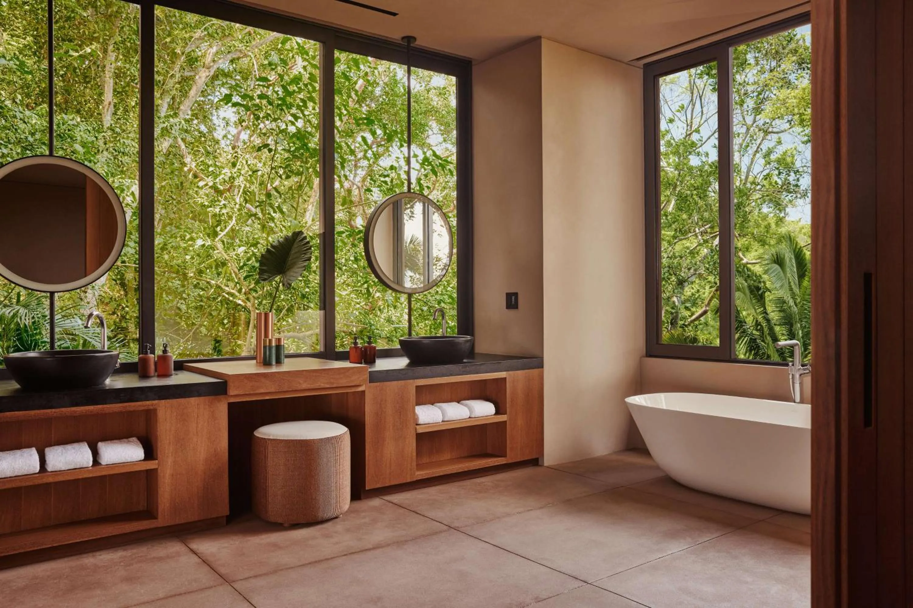 Bathroom in One&Only Mandarina