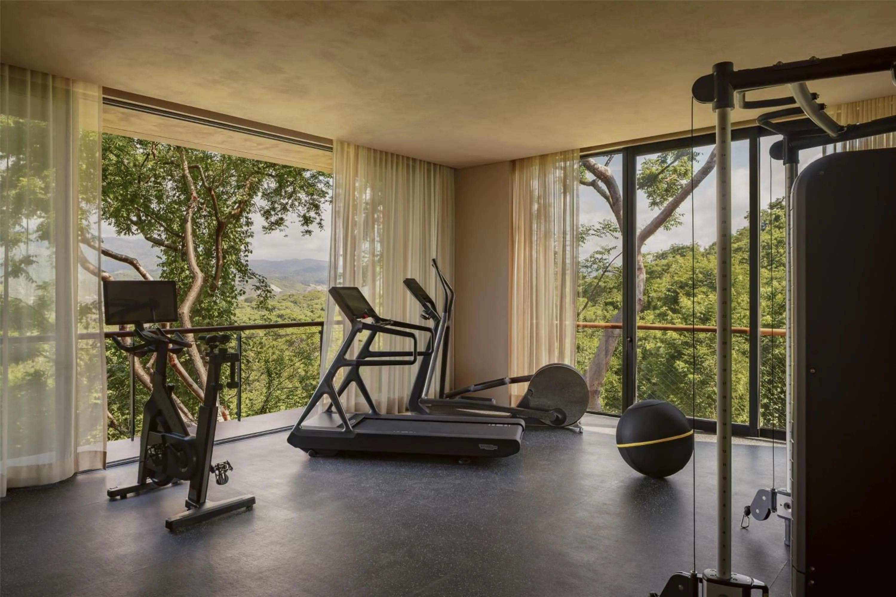 Other in One&Only Mandarina