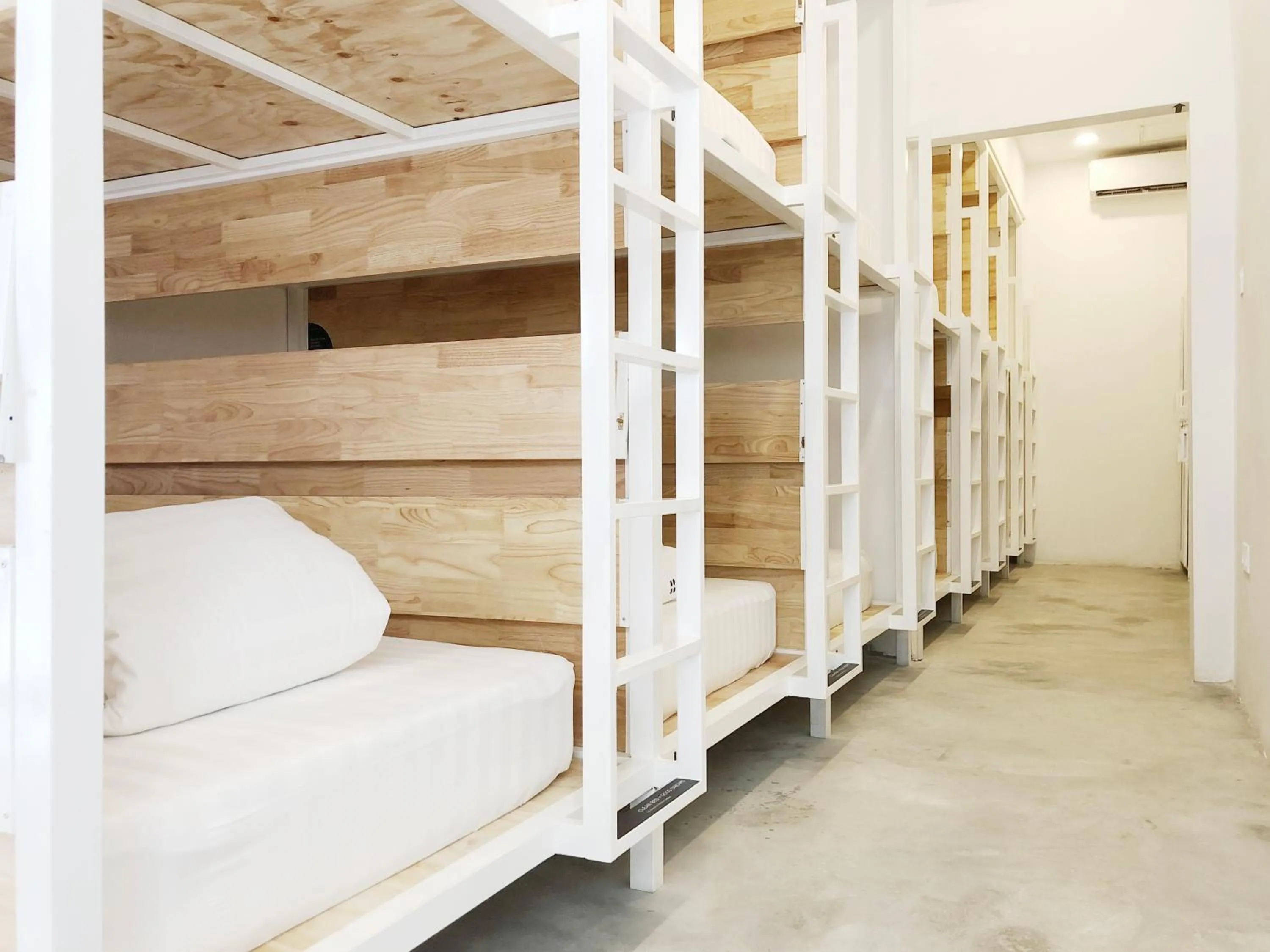 bunk bed, Bed in HOOD Hostel