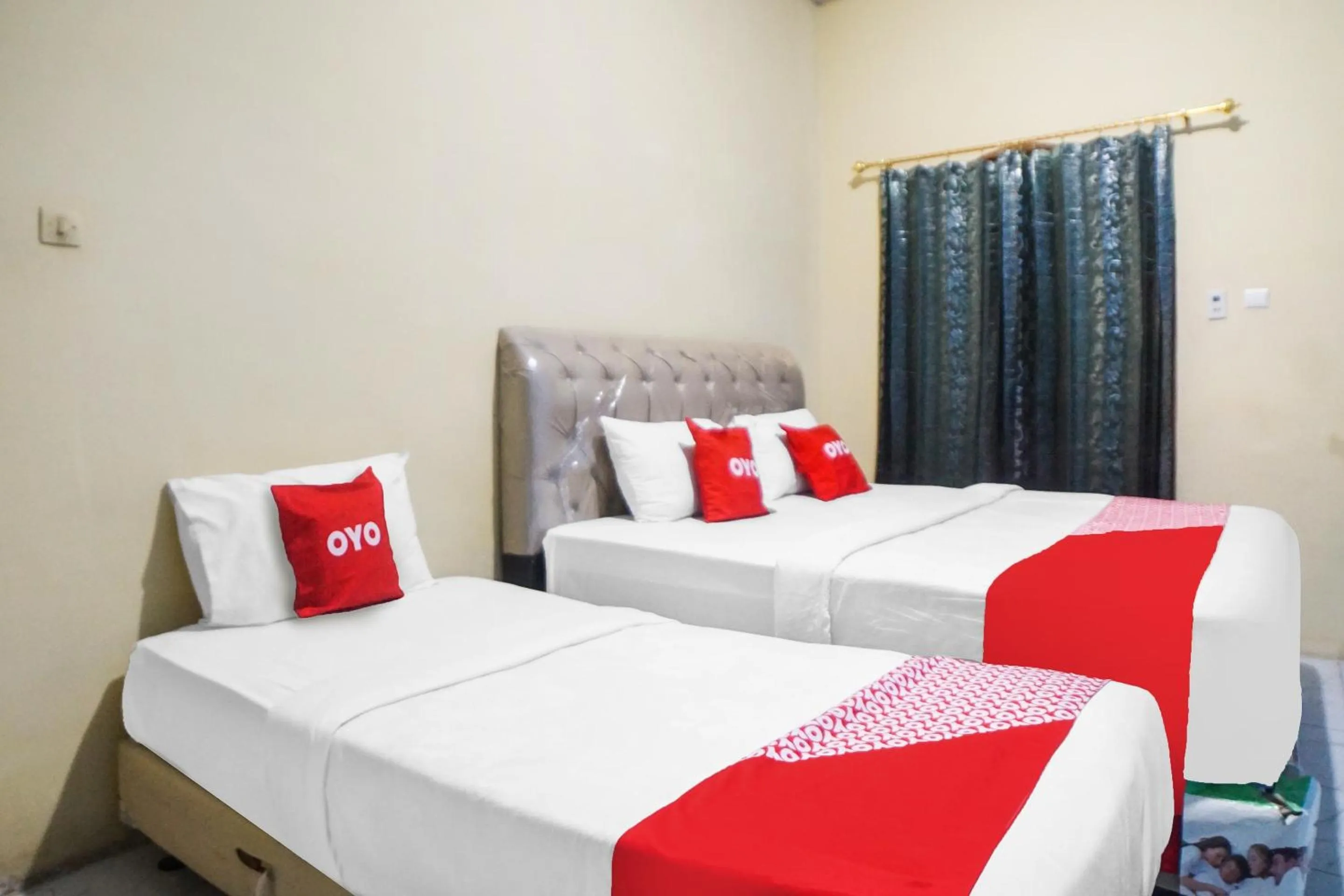 Bedroom, Bed in Hotel O Sky Residence Mawar