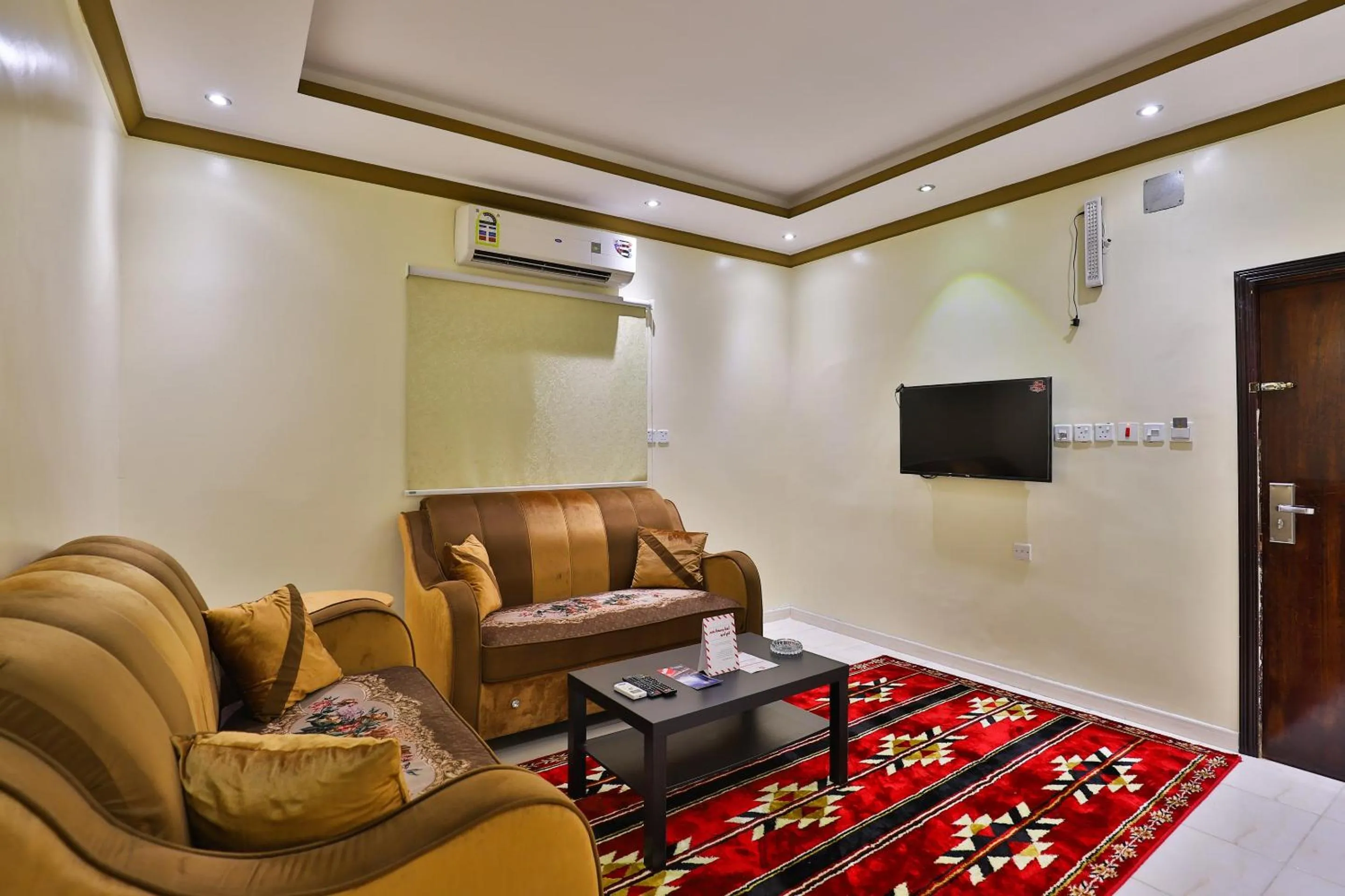 Bedroom in OYO 273 Star Yanbu Hotel Suites