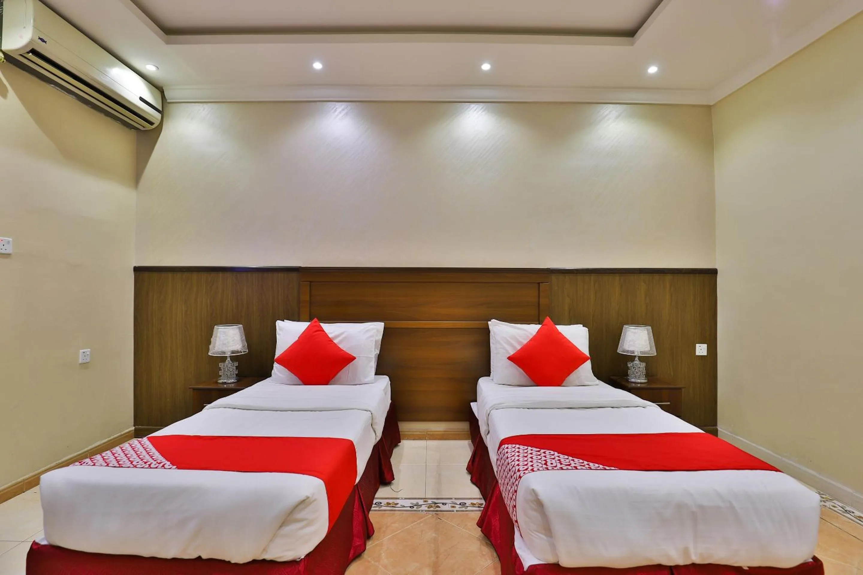 Bedroom in OYO 273 Star Yanbu Hotel Suites