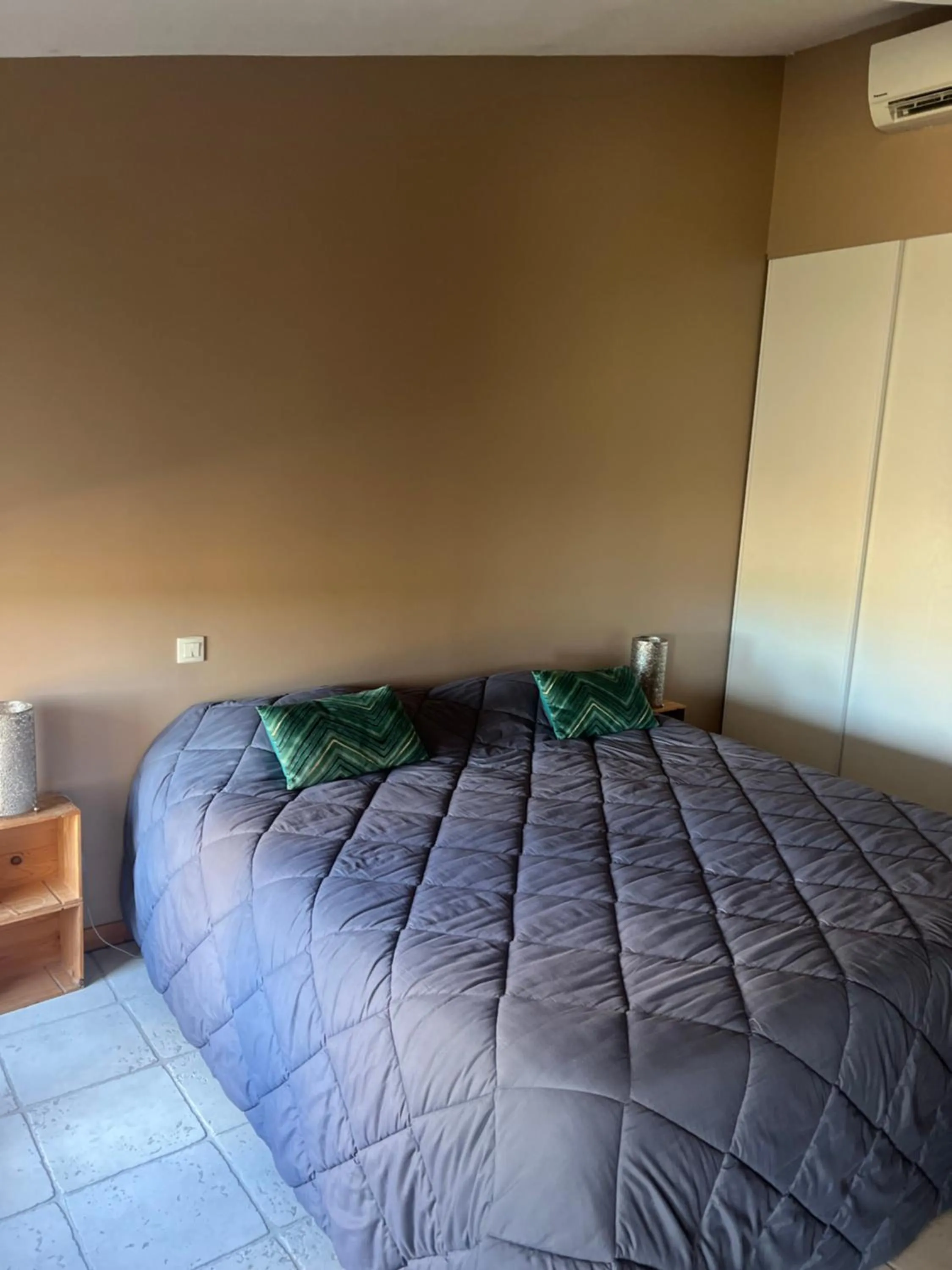 Bed in l'Orangerie de La Pontête