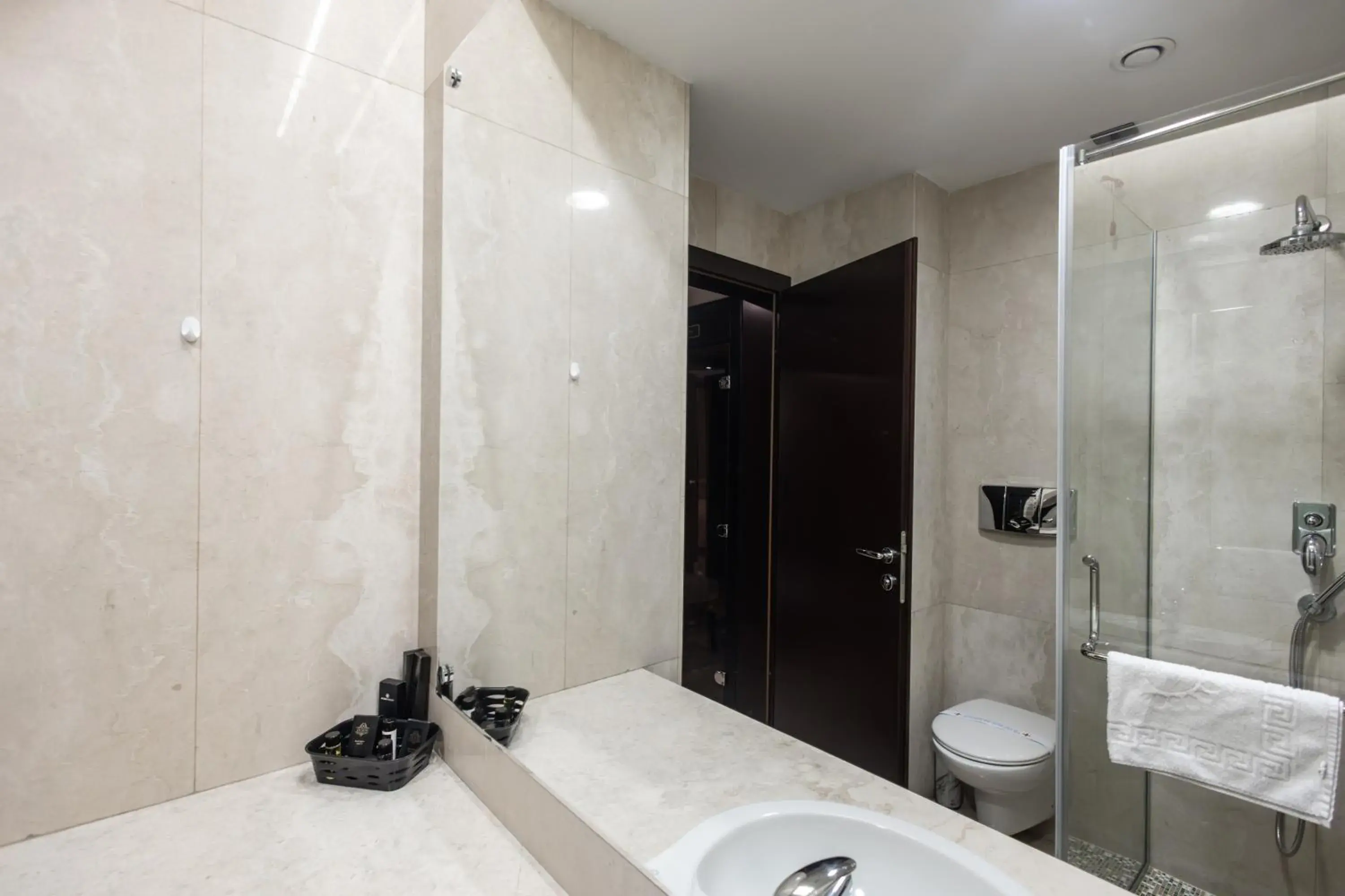 Twin Room in GARNI HOTEL AMI Twin Room in GARNI HOTEL AMI