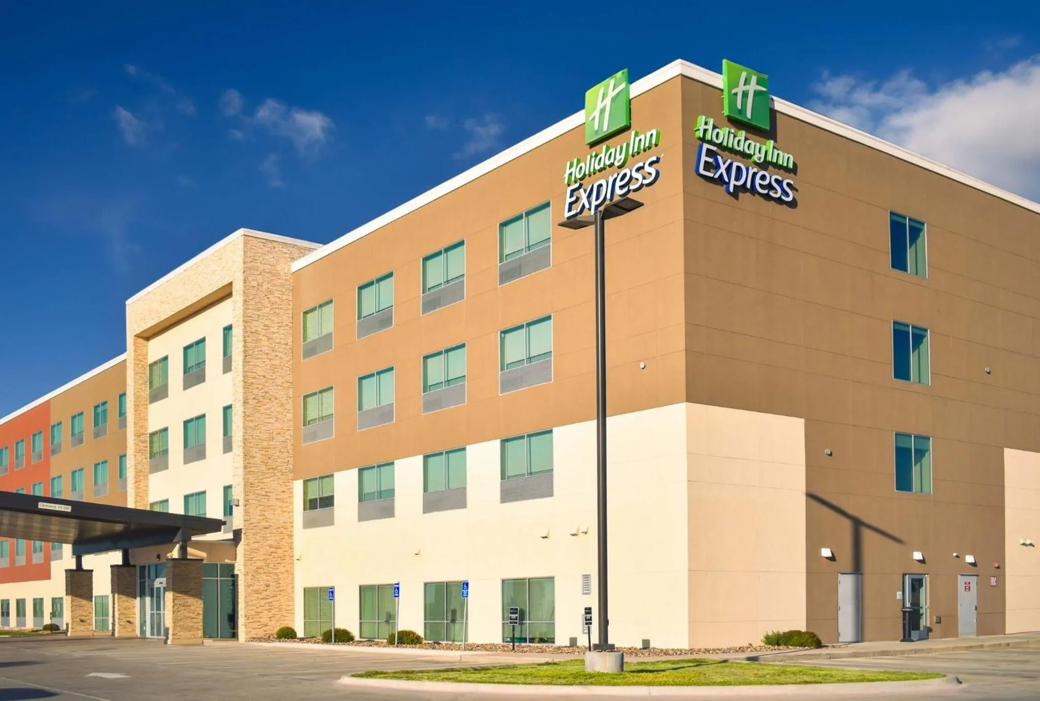 Property building in Holiday Inn Express - Kermit by IHG