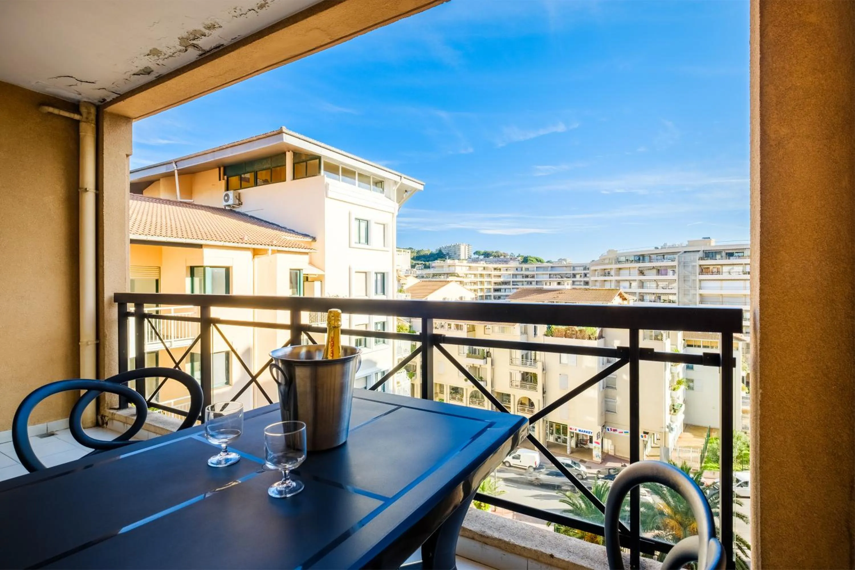 Balcony/Terrace in Residhotel Villa Maupassant