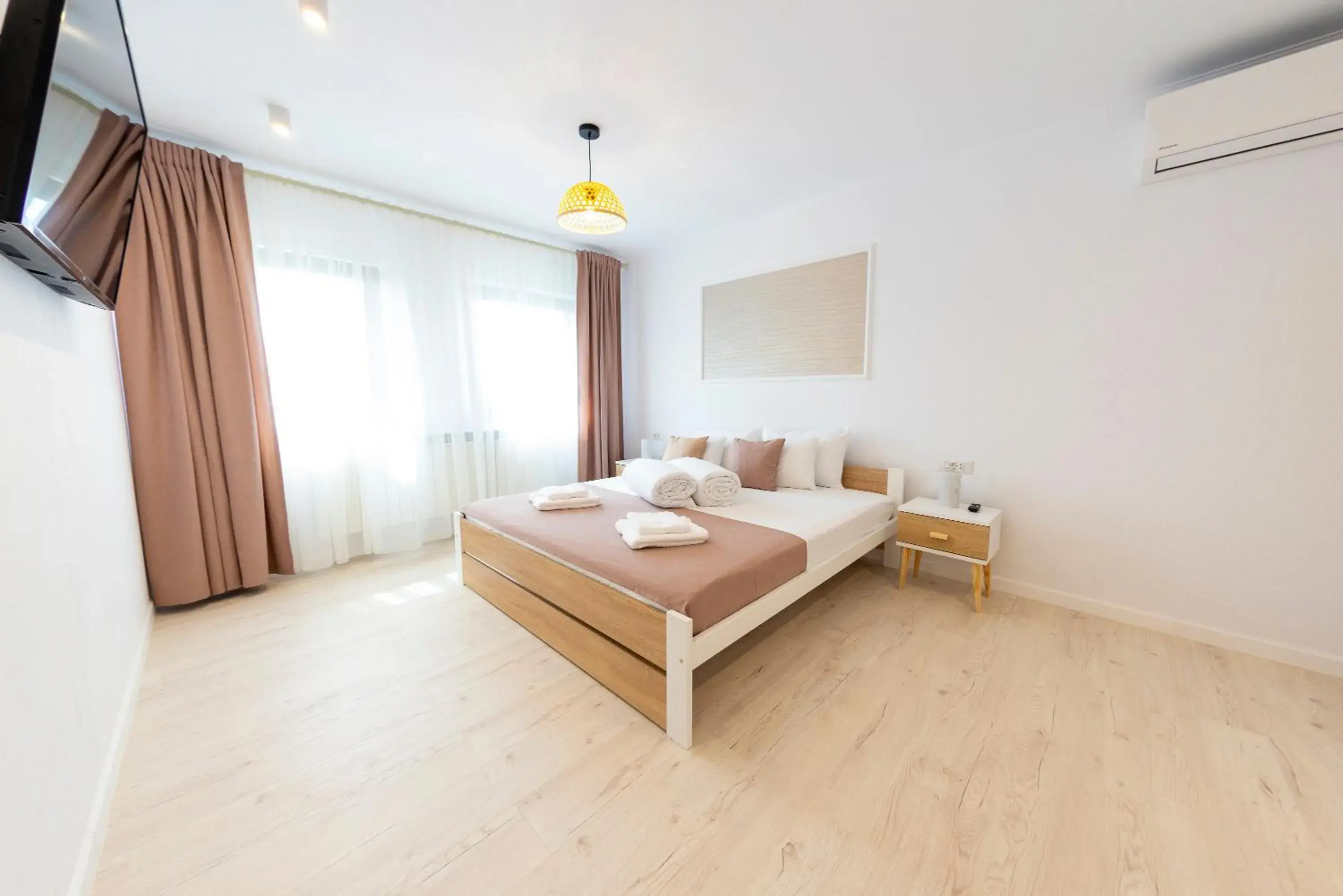 Double Room with Garden View in Casa cu Nuc Double Room with Garden View in Casa cu Nuc