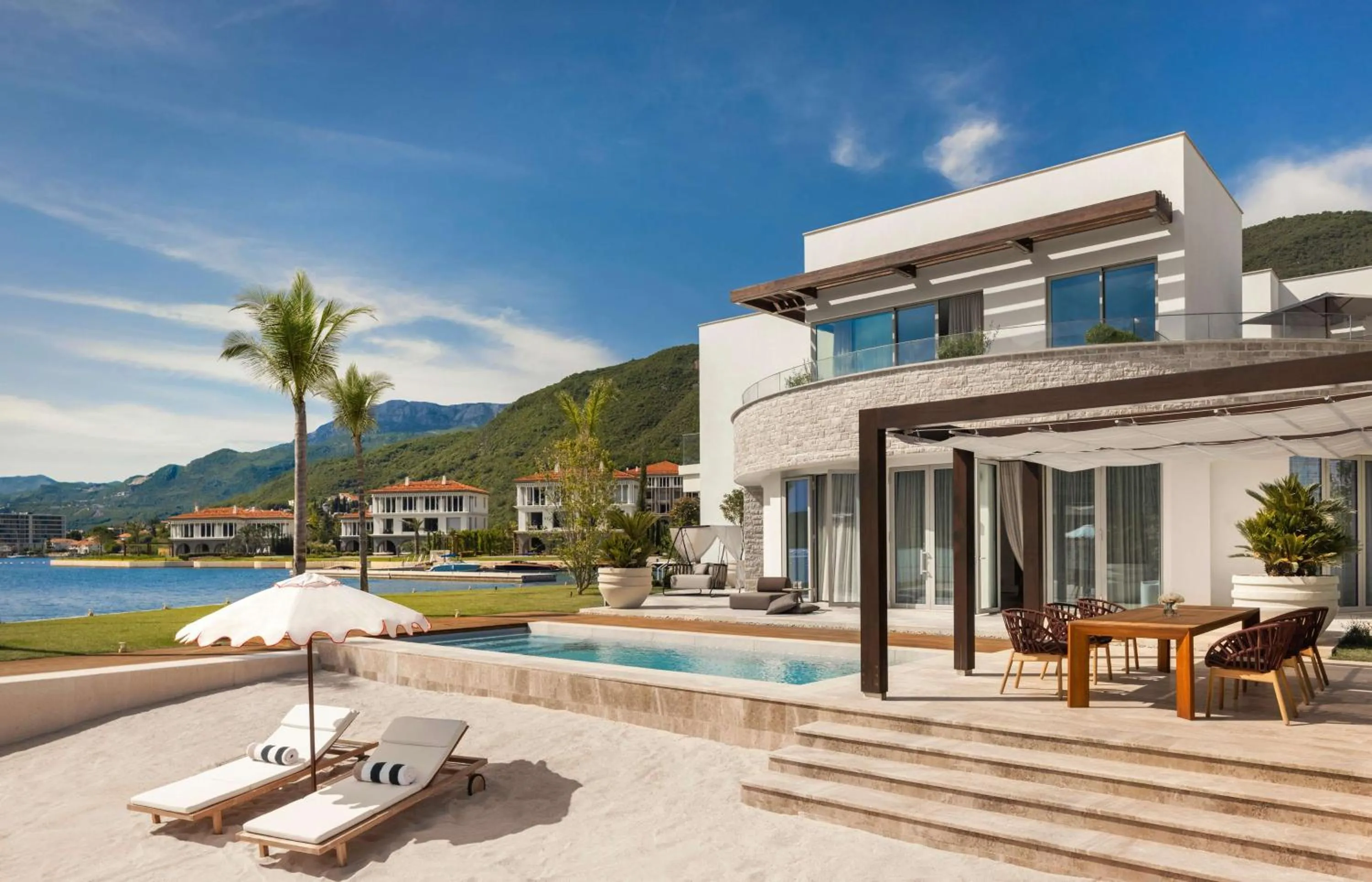 Bedroom in One&Only Portonovi