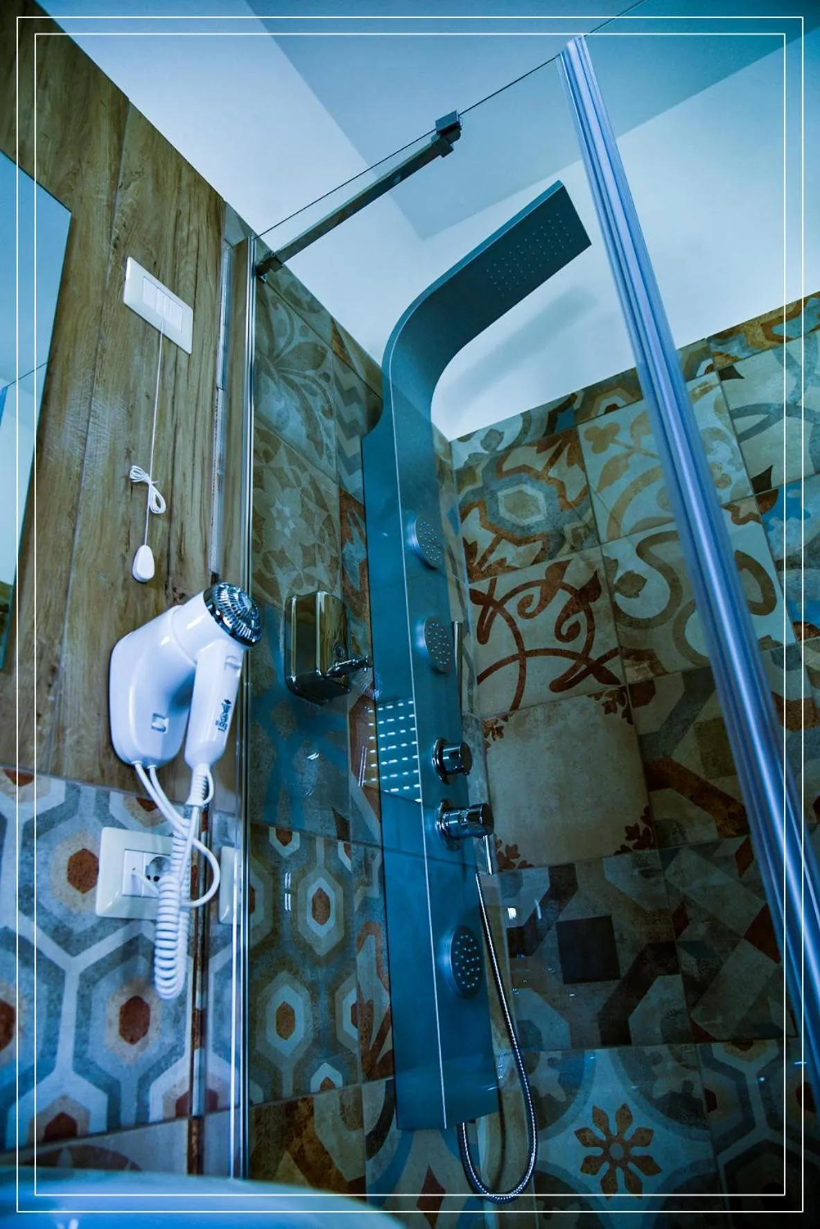 Shower in B&B Sicily