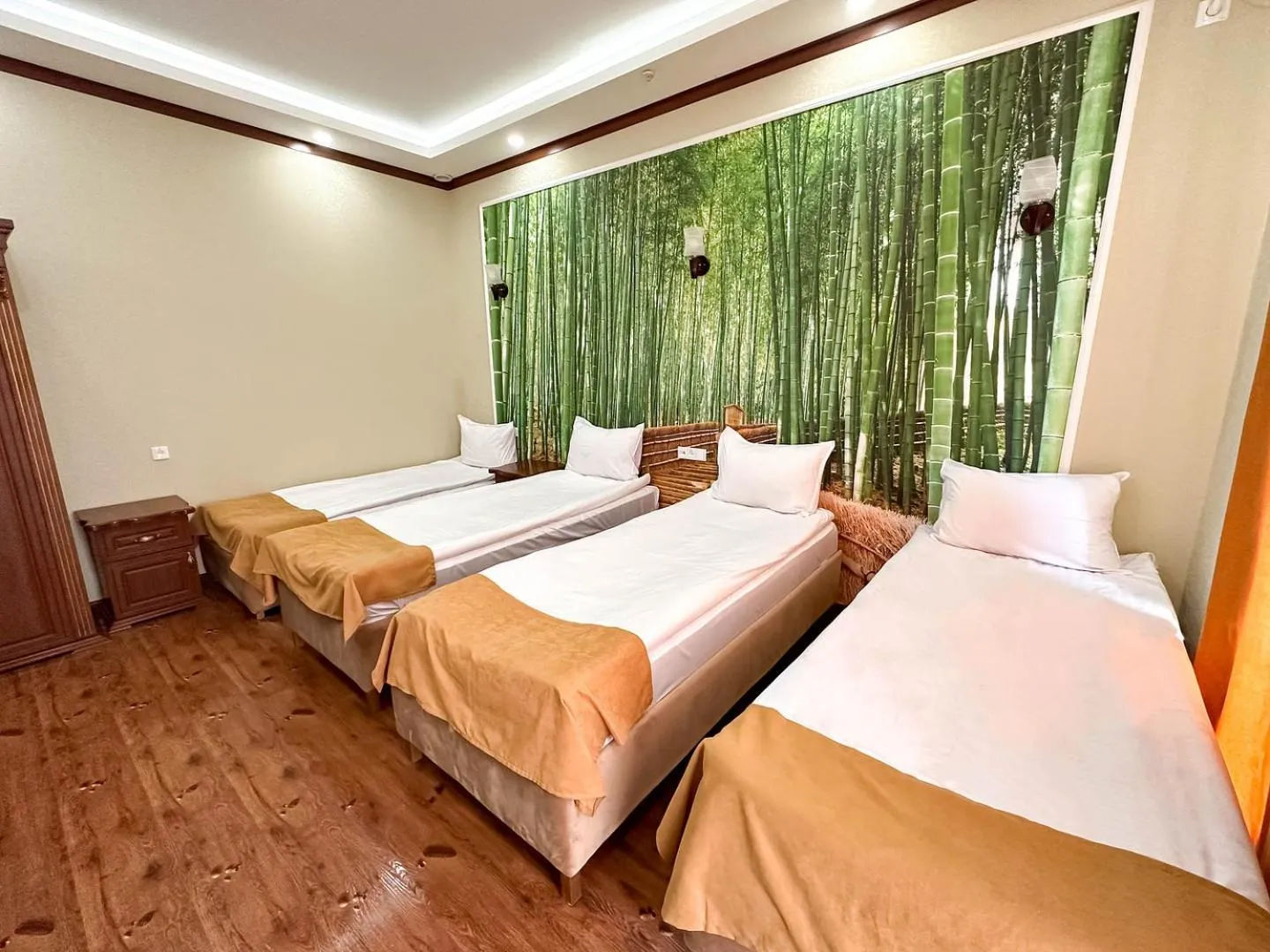 Comfort Quadruple Room - single occupancy in Hotel Khiva Palace