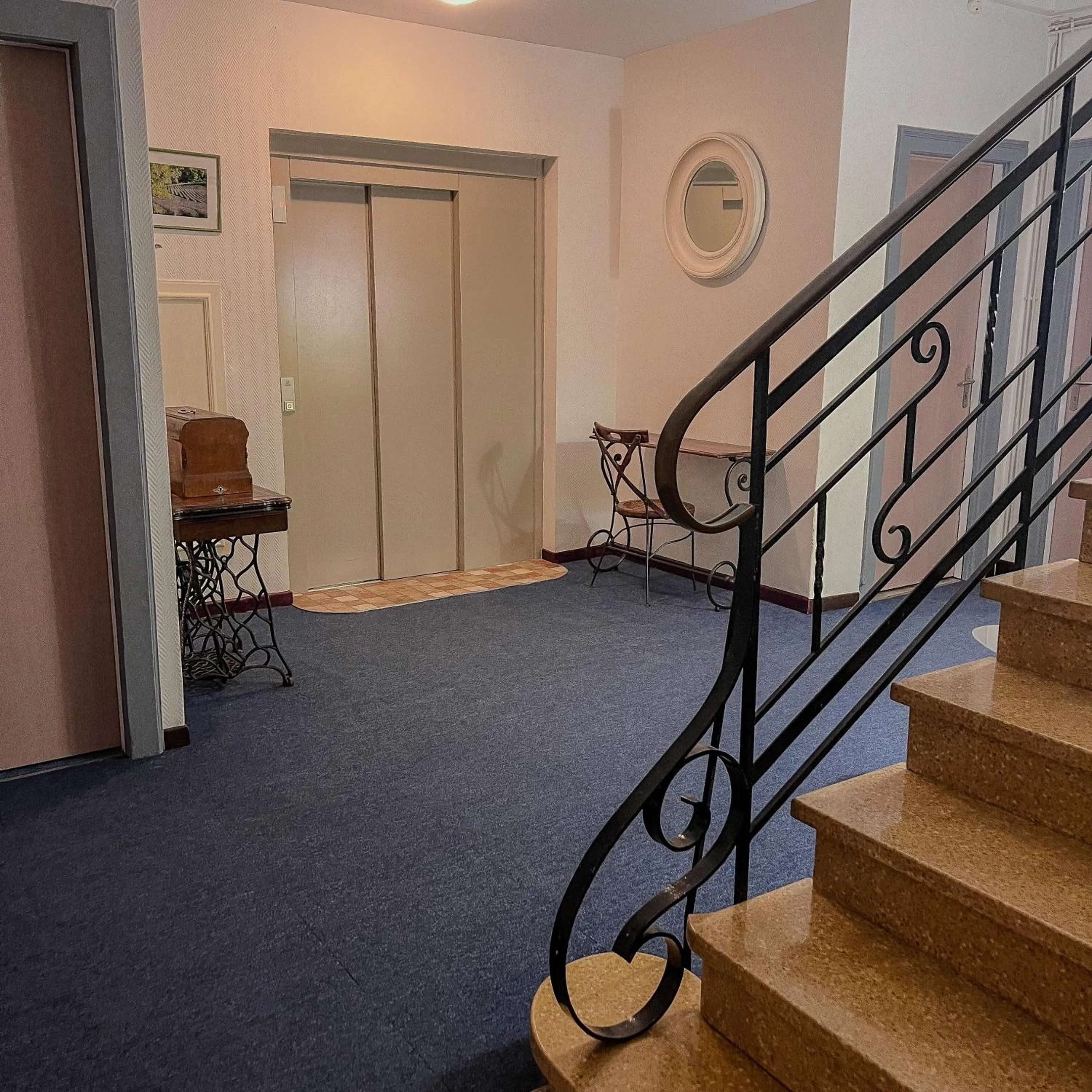 Le National Sète Centre Gare,Ascenseur