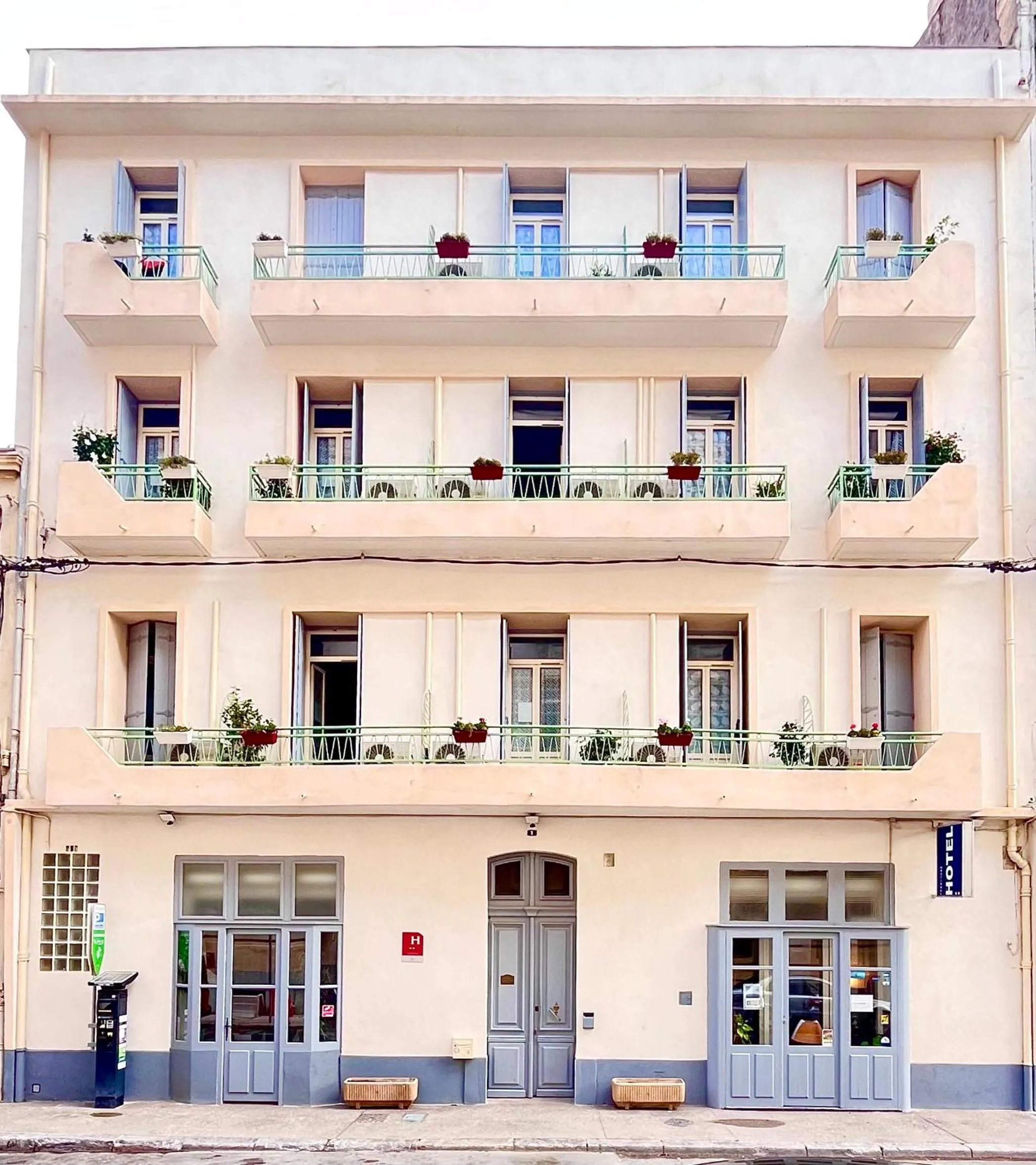 Le National Sète Centre Gare,Ascenseur