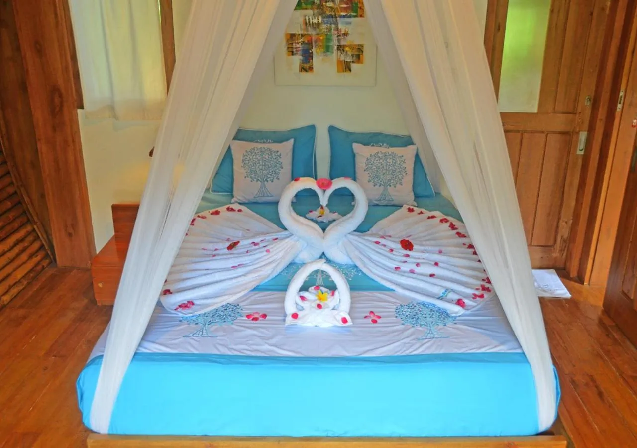 Bedroom, Bed in Lagoona Beach Bungalows - Eco Bungalows Batukaras
