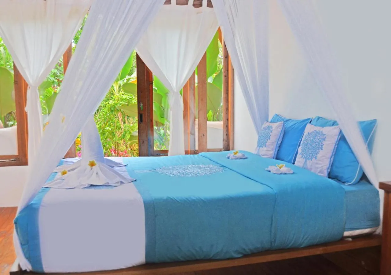 Bedroom, Bed in Lagoona Beach Bungalows - Eco Bungalows Batukaras