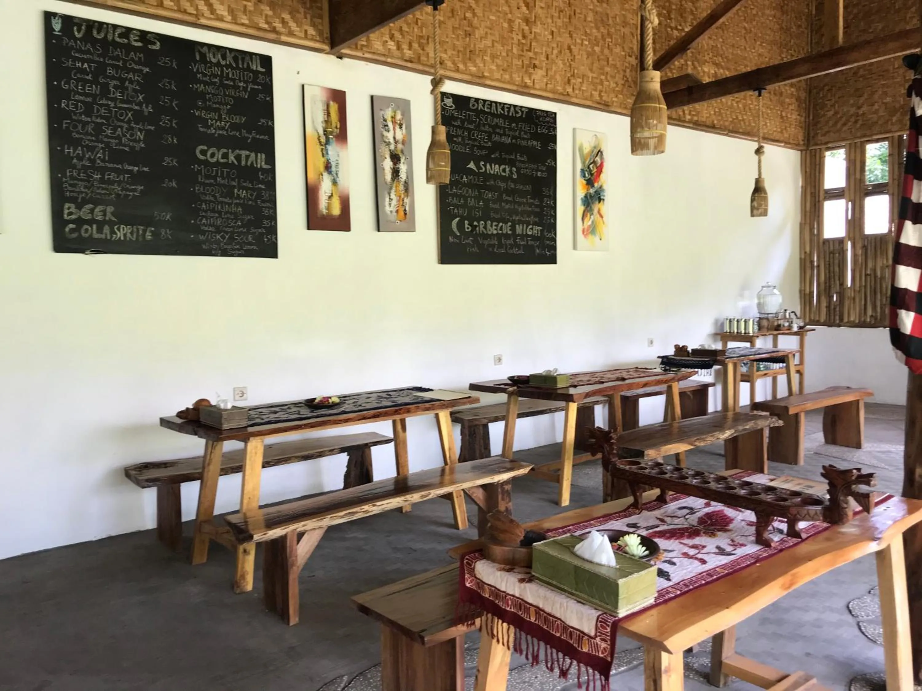 Restaurant/places to eat in Lagoona Beach Bungalows - Eco Bungalows Batukaras