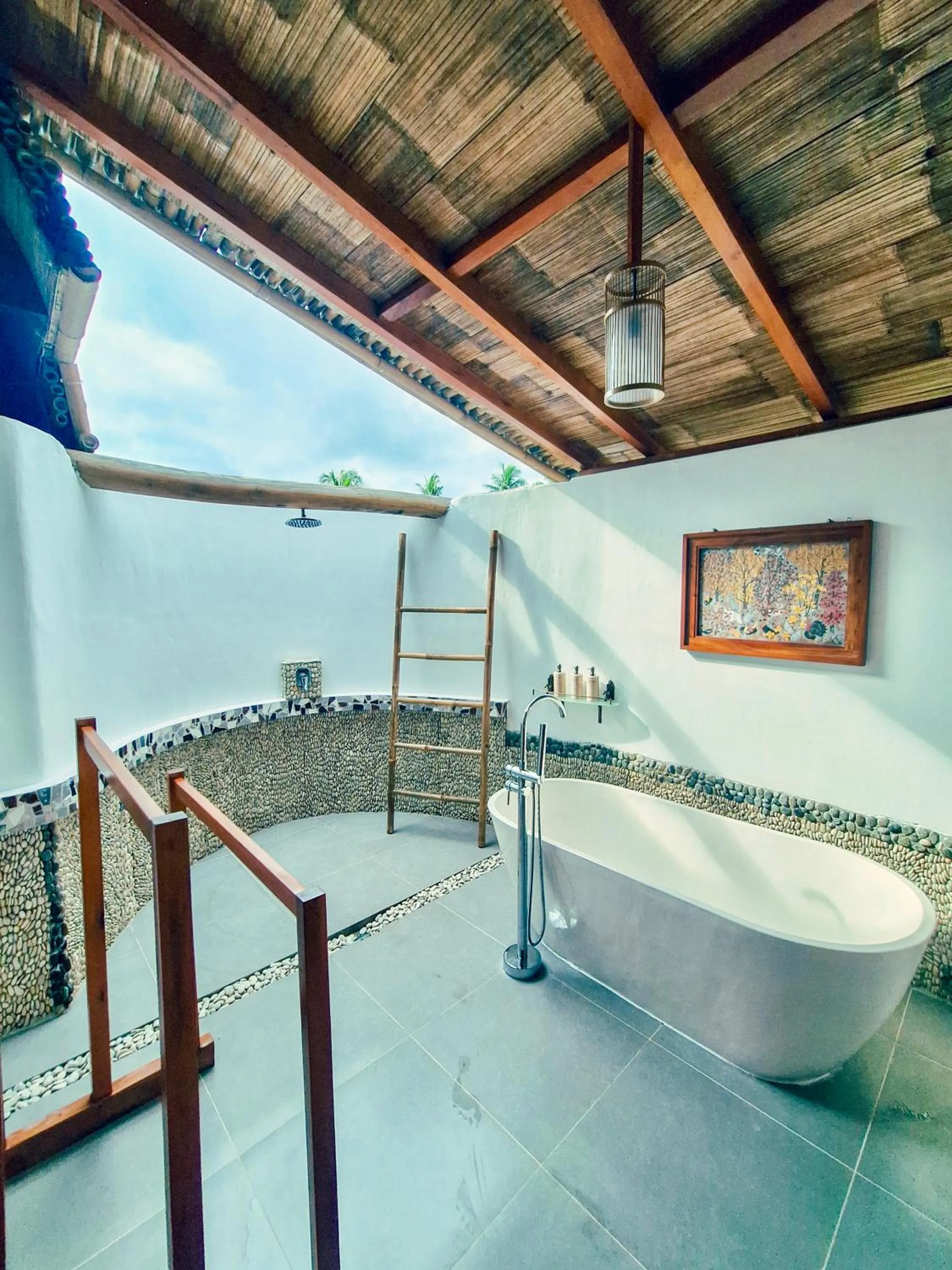 Bathroom in Lagoona Beach Bungalows - Eco Bungalows Batukaras