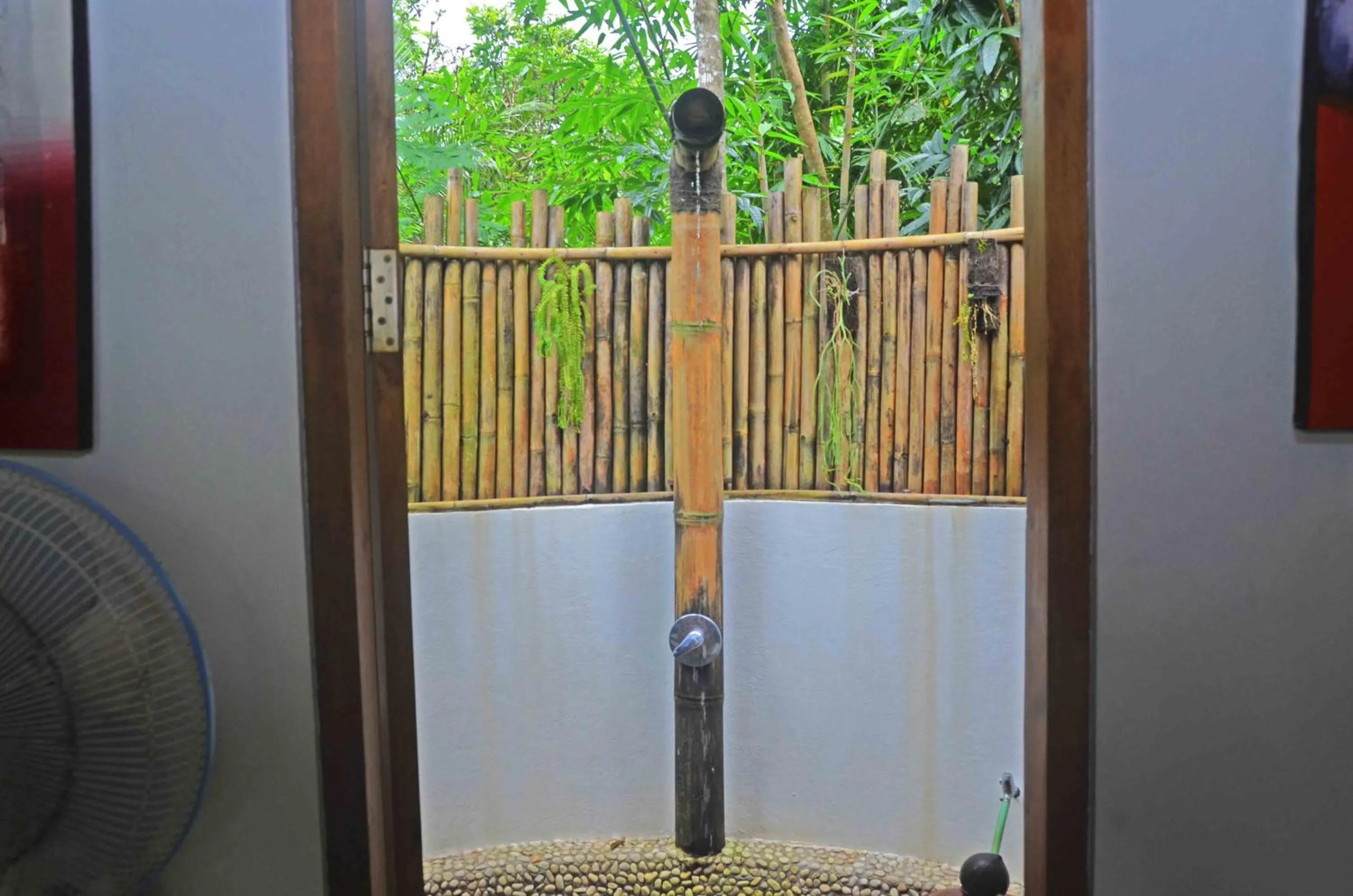 Bathroom in Lagoona Beach Bungalows - Eco Bungalows Batukaras