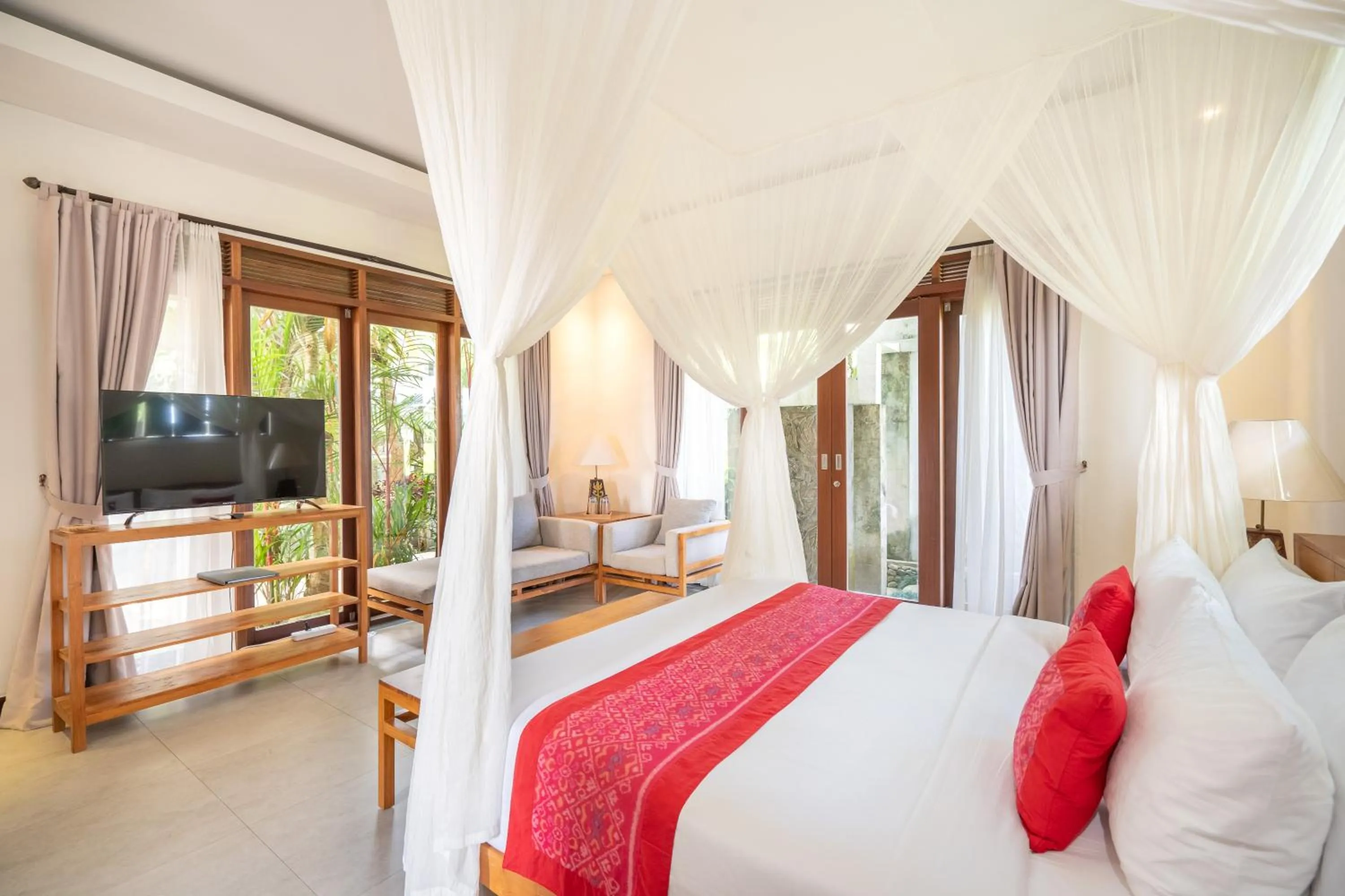 Bedroom, Bed in Prabhu Ubud Villa