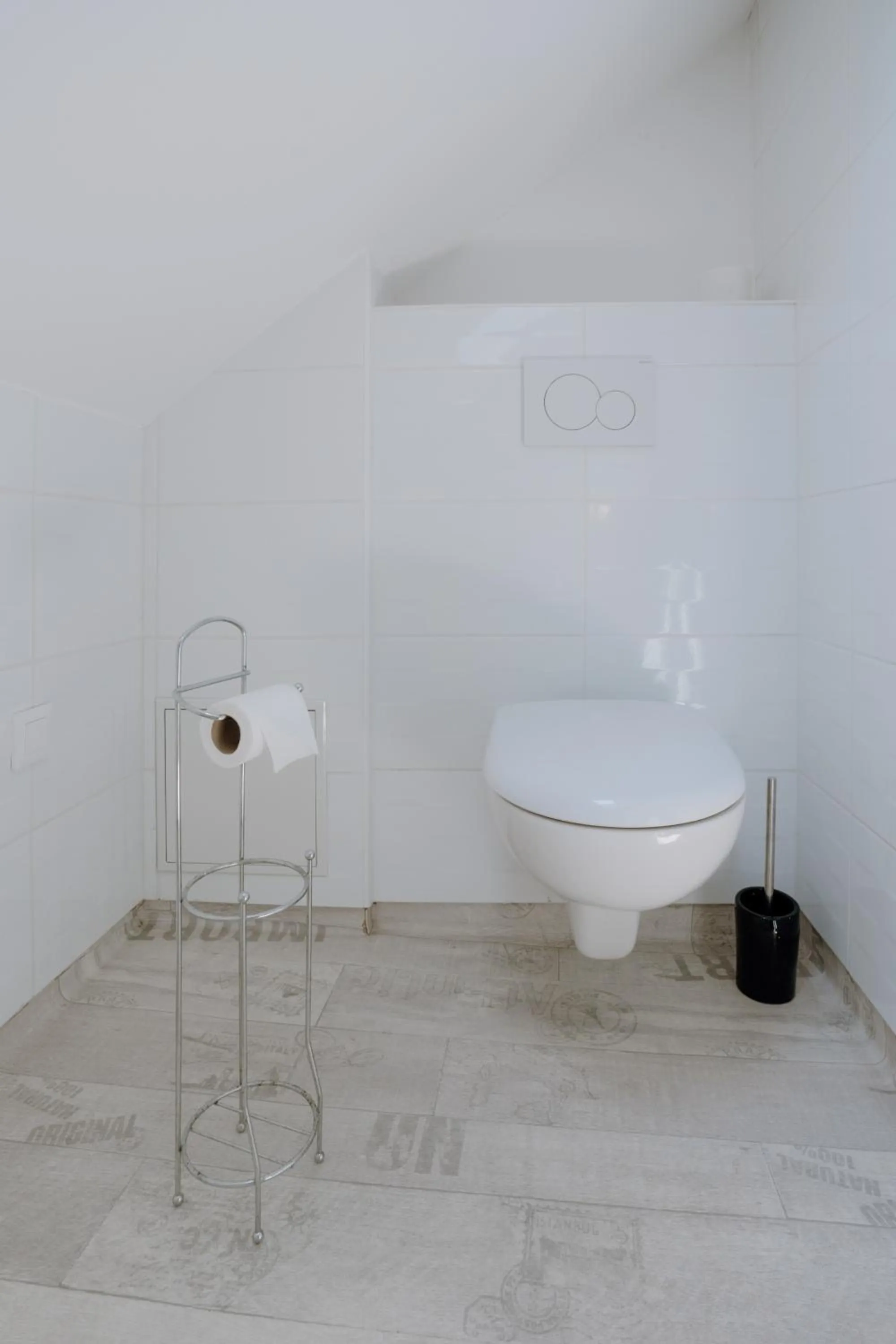 Bathroom in The Originals Boutique, Hôtel Le George , Loches