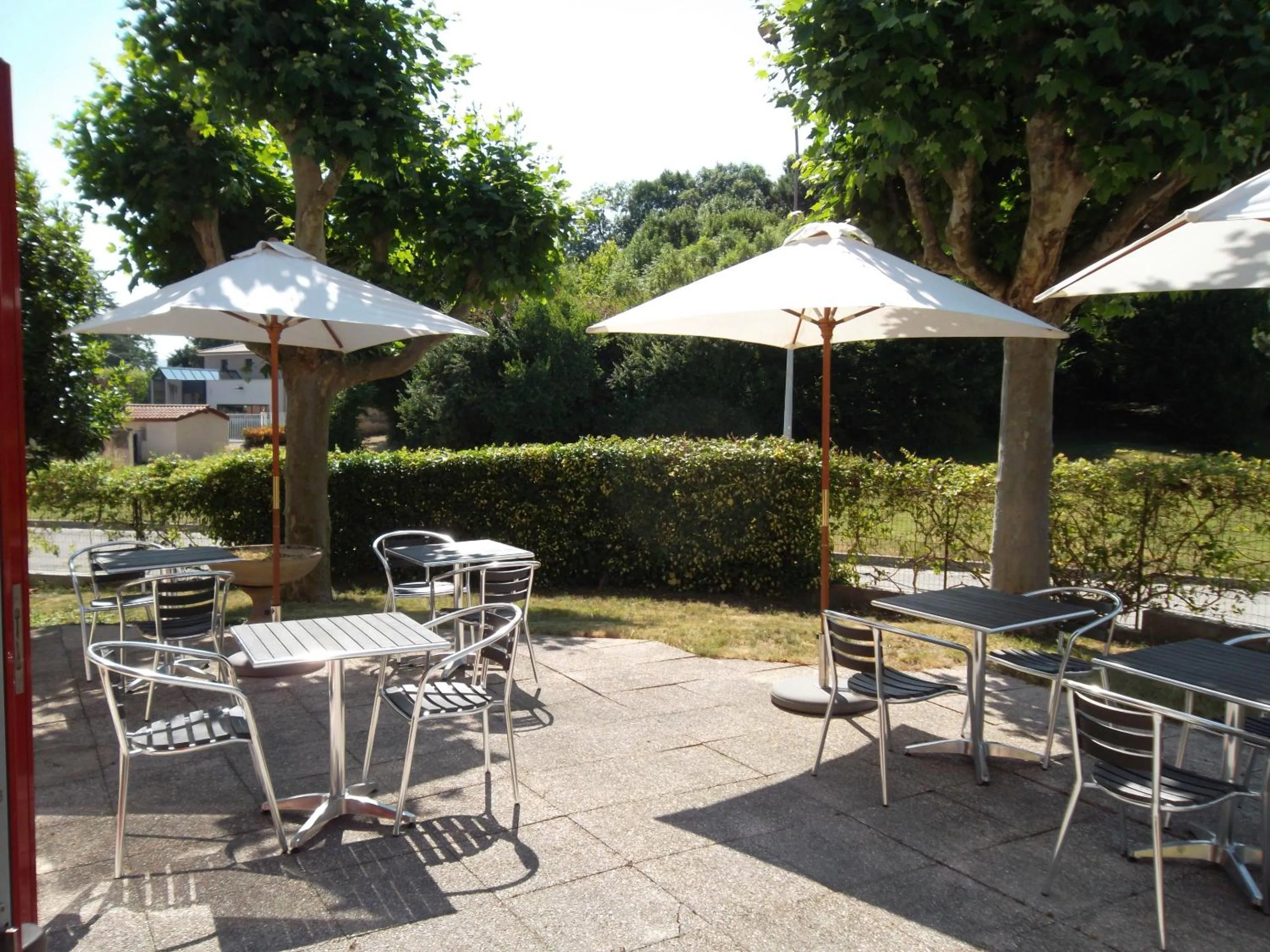 Garden in Le Médicis