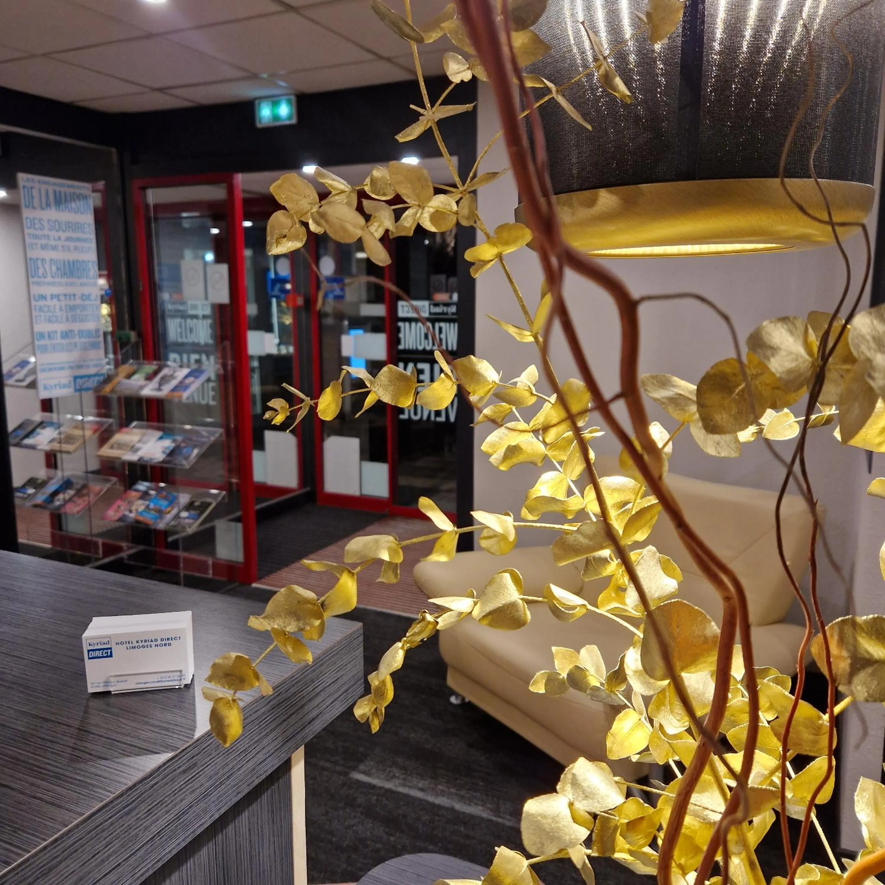 Lobby or reception in Kyriad Direct Limoges Nord