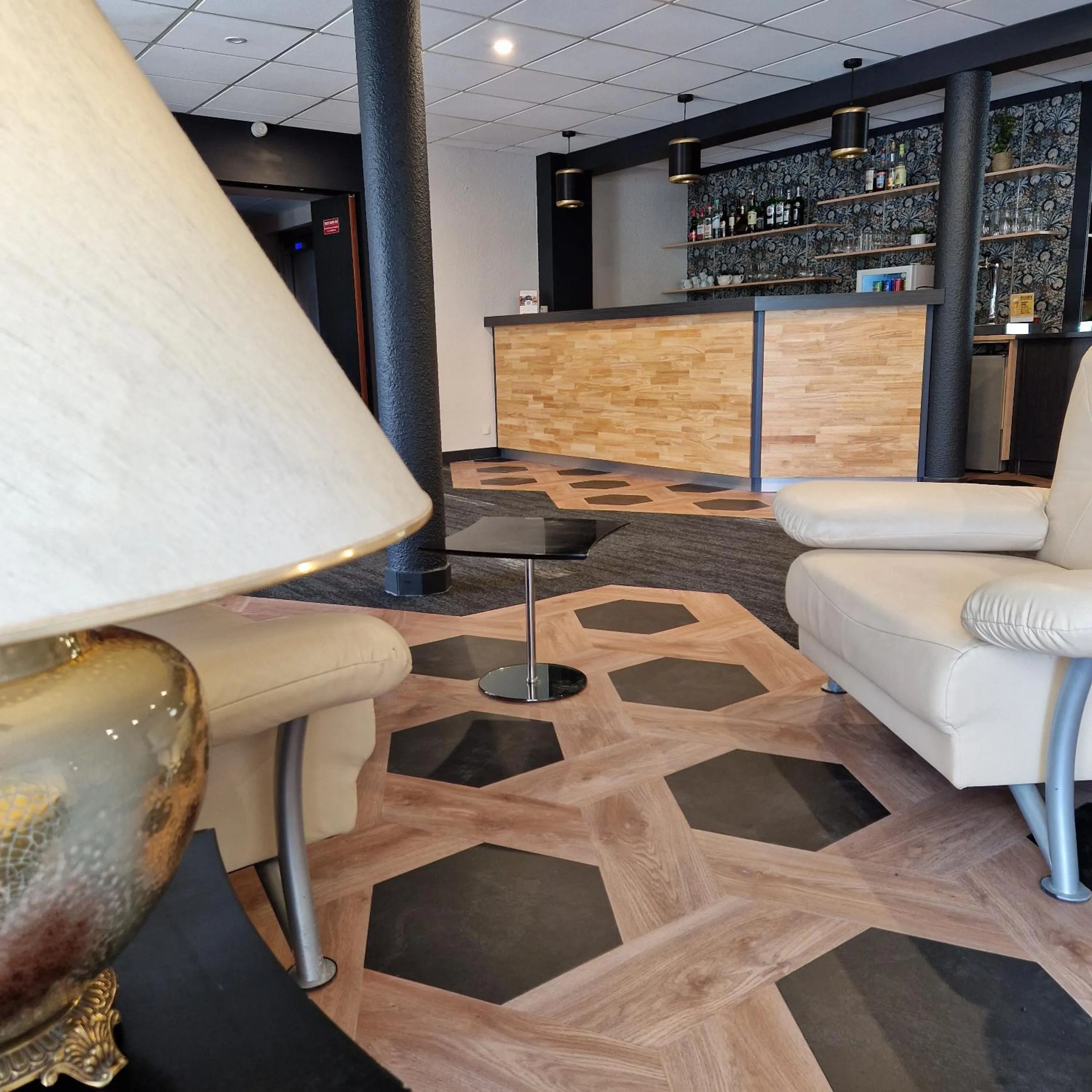 Communal lounge/ TV room in Kyriad Direct Limoges Nord