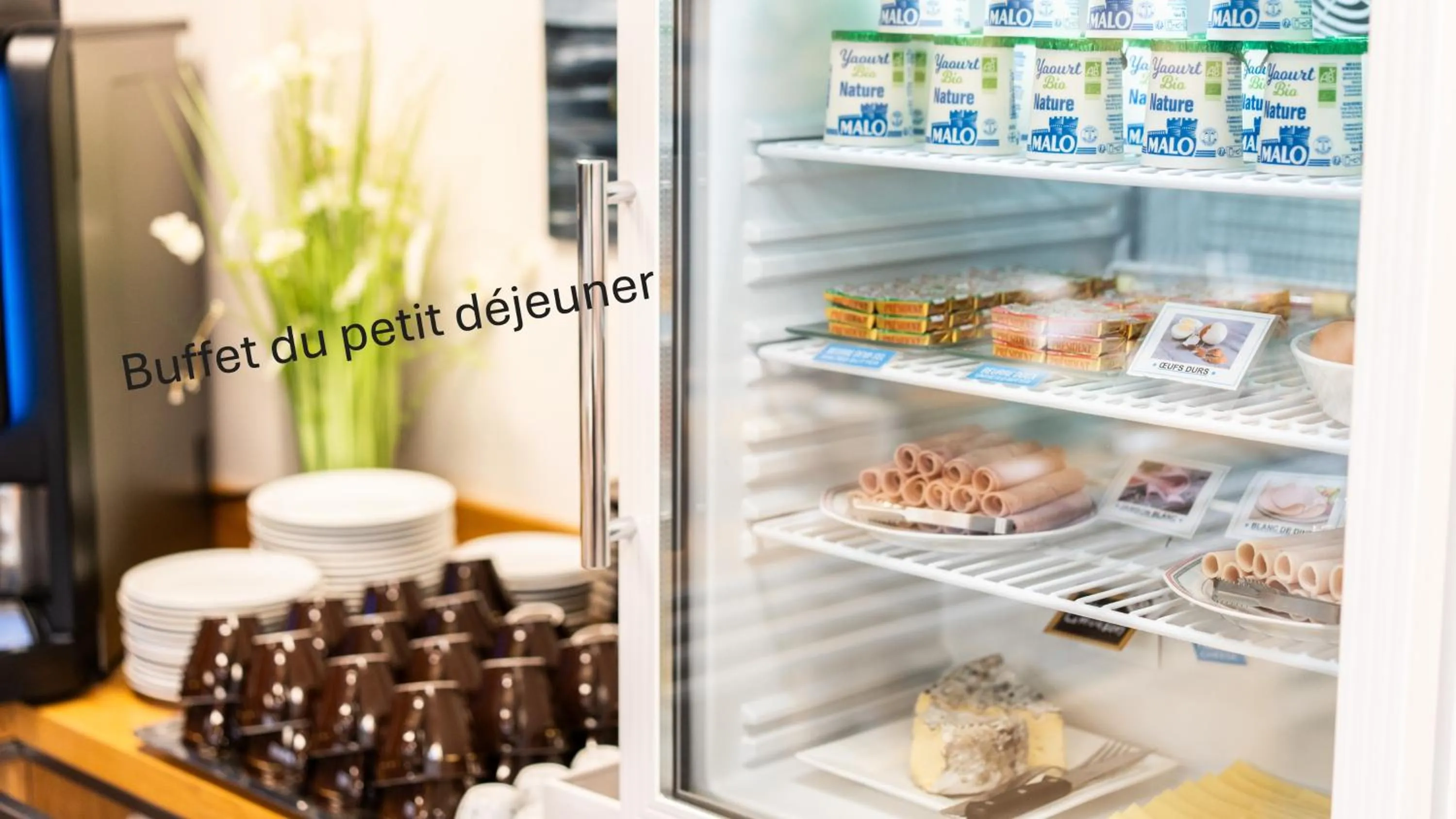 Property building in Kyriad Direct Limoges Nord