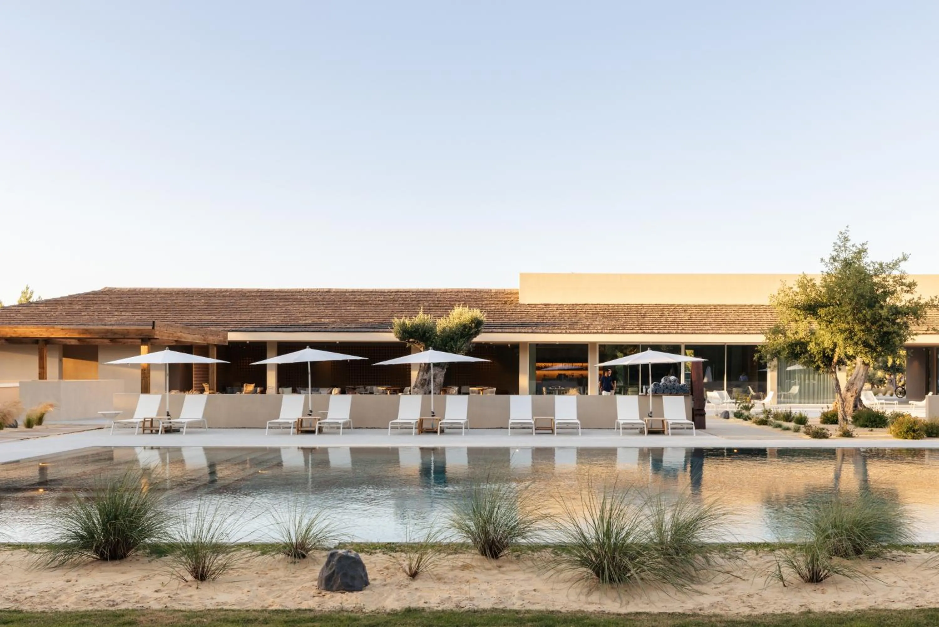 Swimming pool in Spatia Comporta