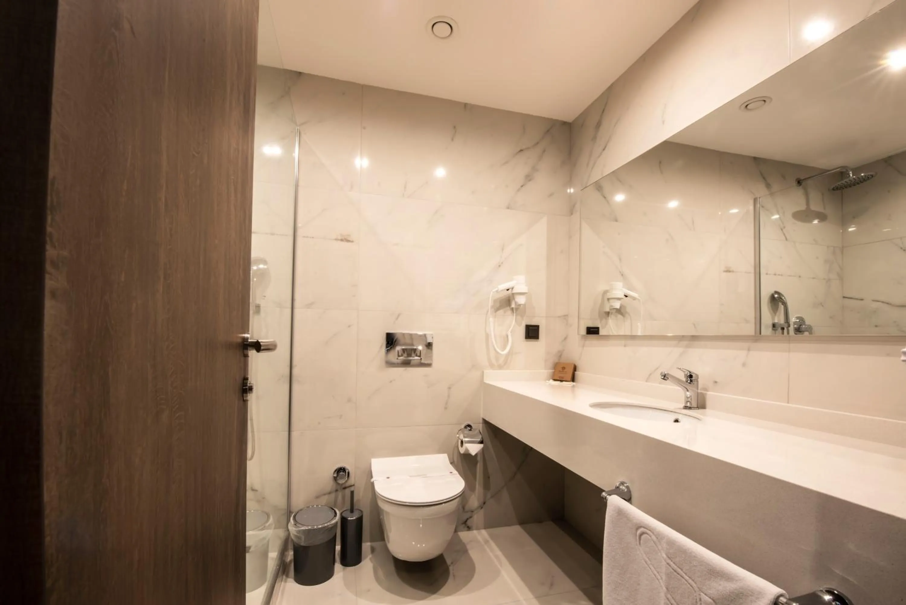 Bathroom in Heybeli Garden