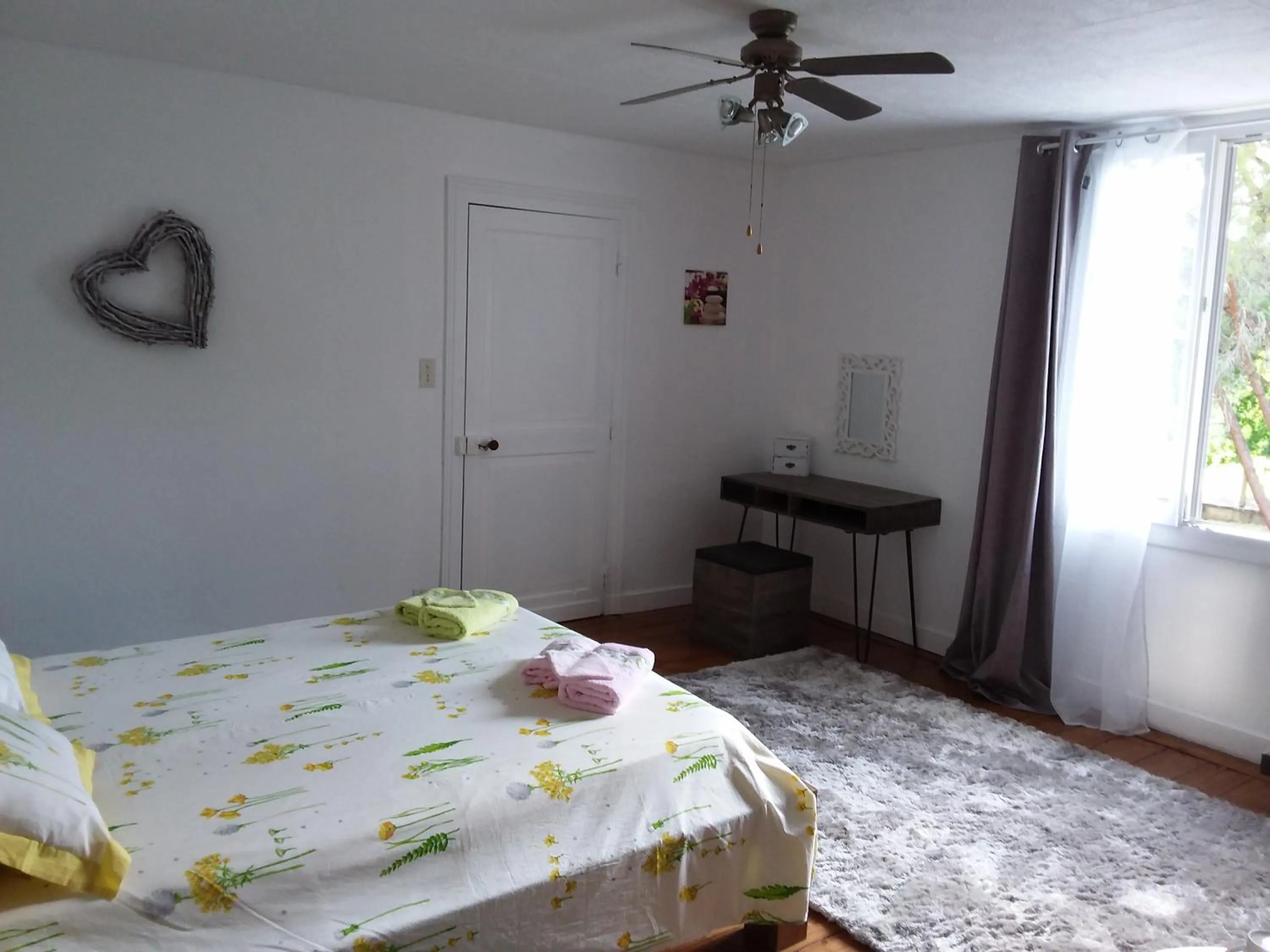 Bed in maison d'hôtes labastide