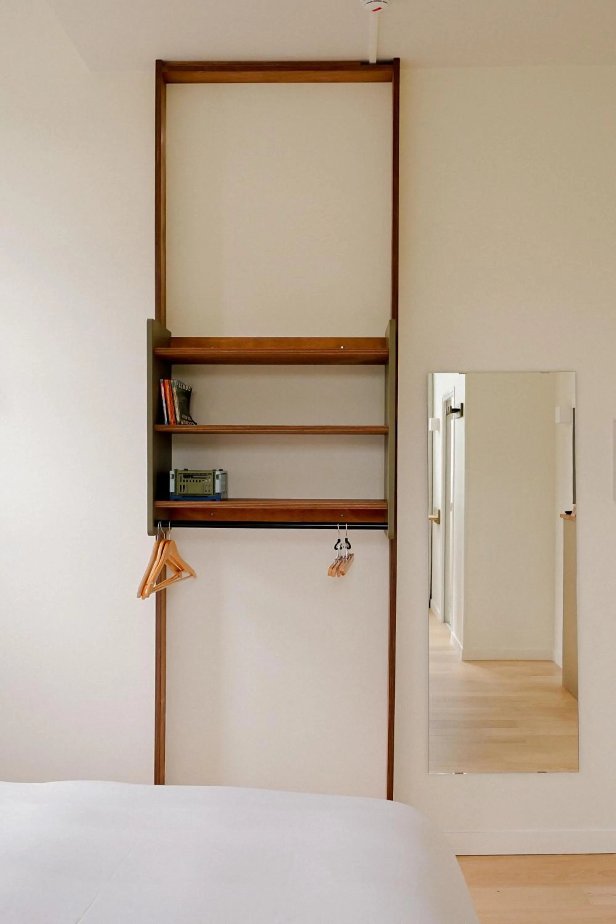 Bed in Hôtel Les Beaux Arts