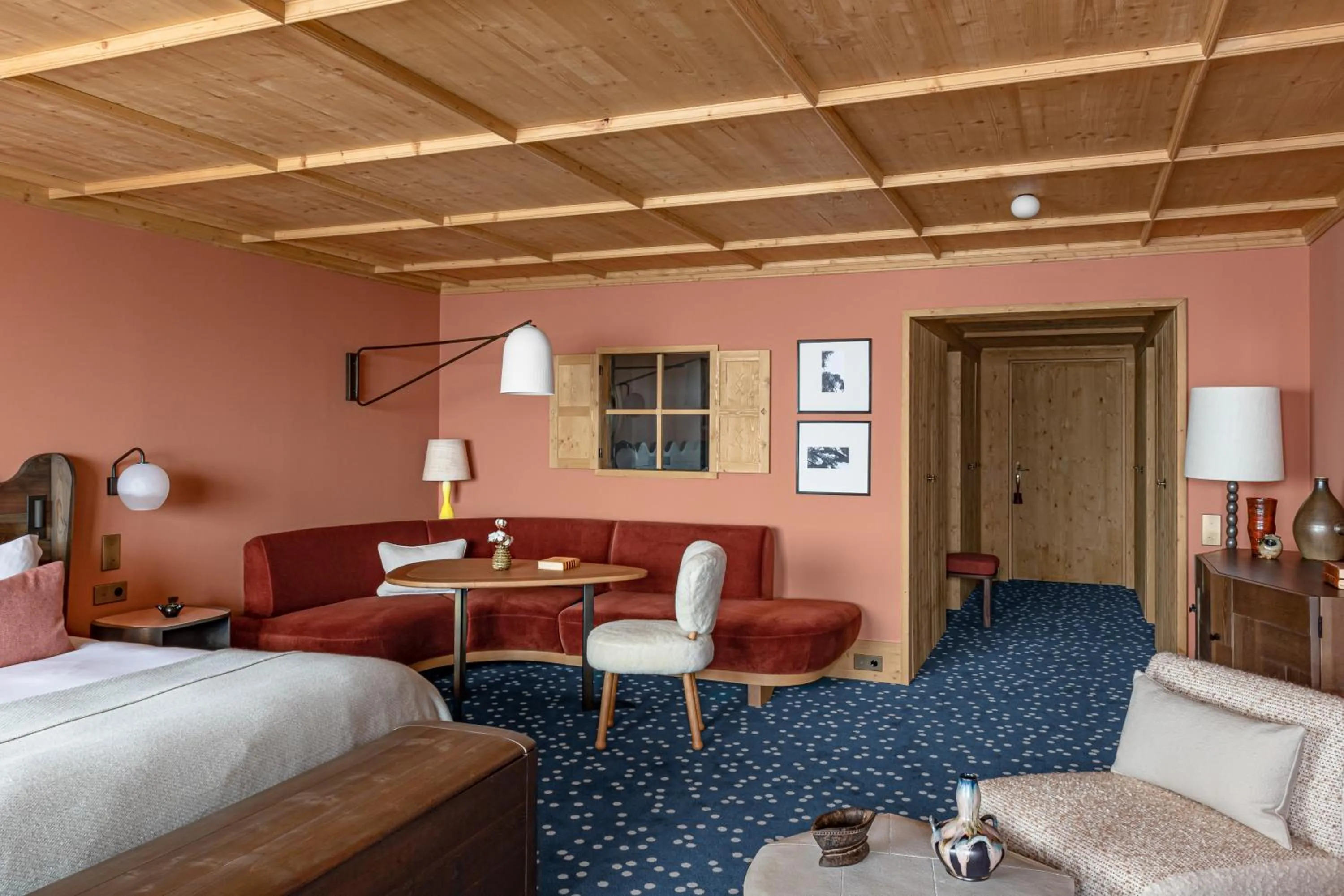 Bedroom, Bed in Hotel Le Coucou Méribel