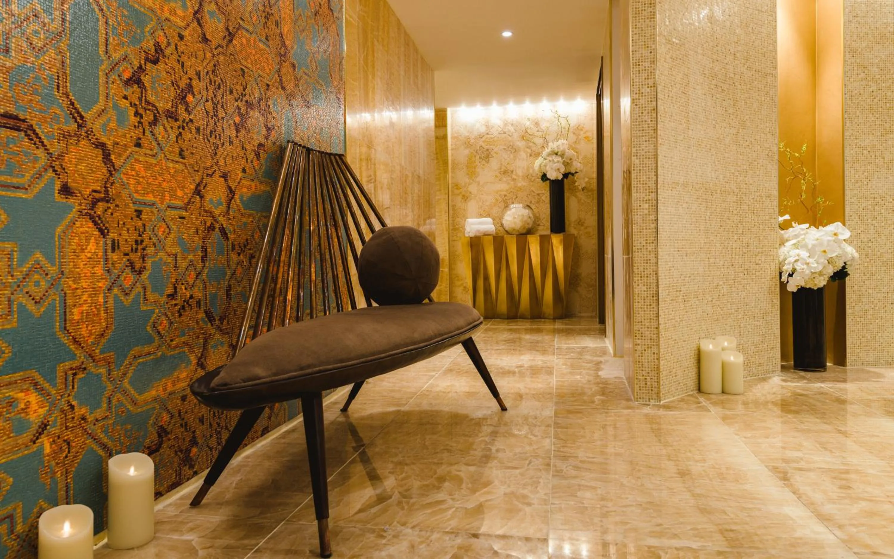 Spa and wellness centre/facilities in Les Jardins Du Marais