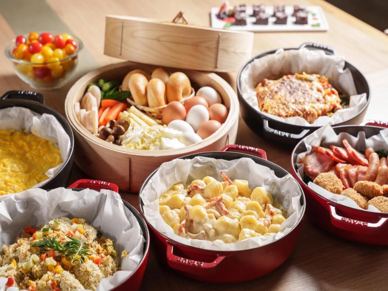 Buffet breakfast in Hotel Vista Osaka Namba