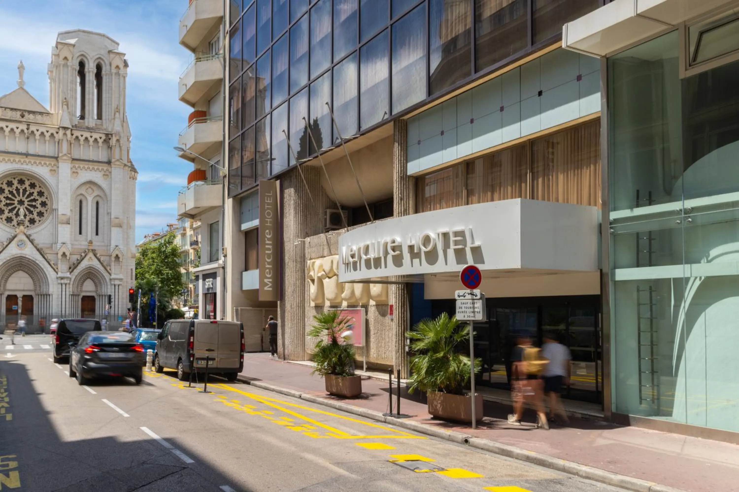 Facade/entrance in Mercure Nice Centre Notre Dame