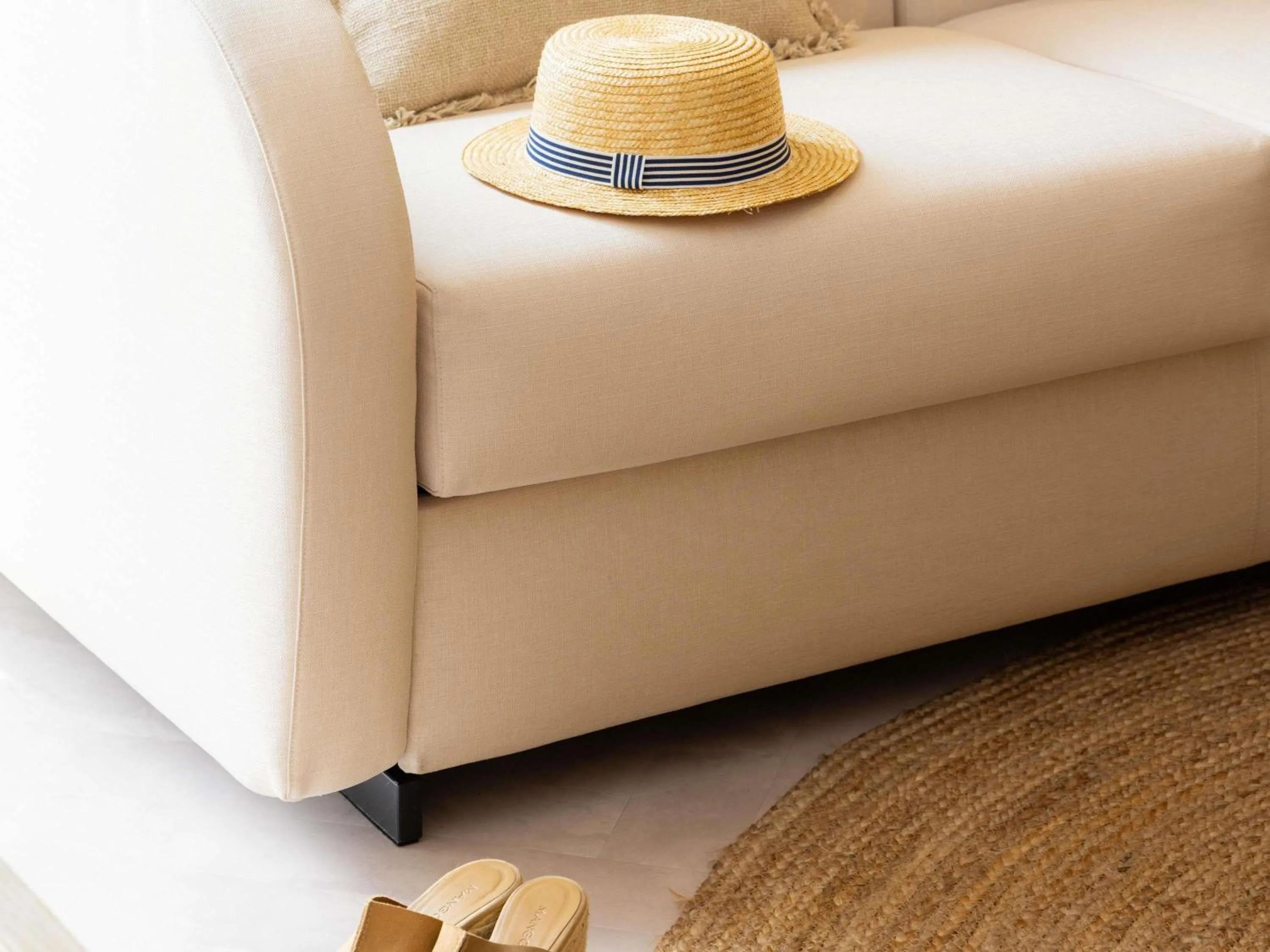 Bedroom in Mercure Nice Centre Notre Dame