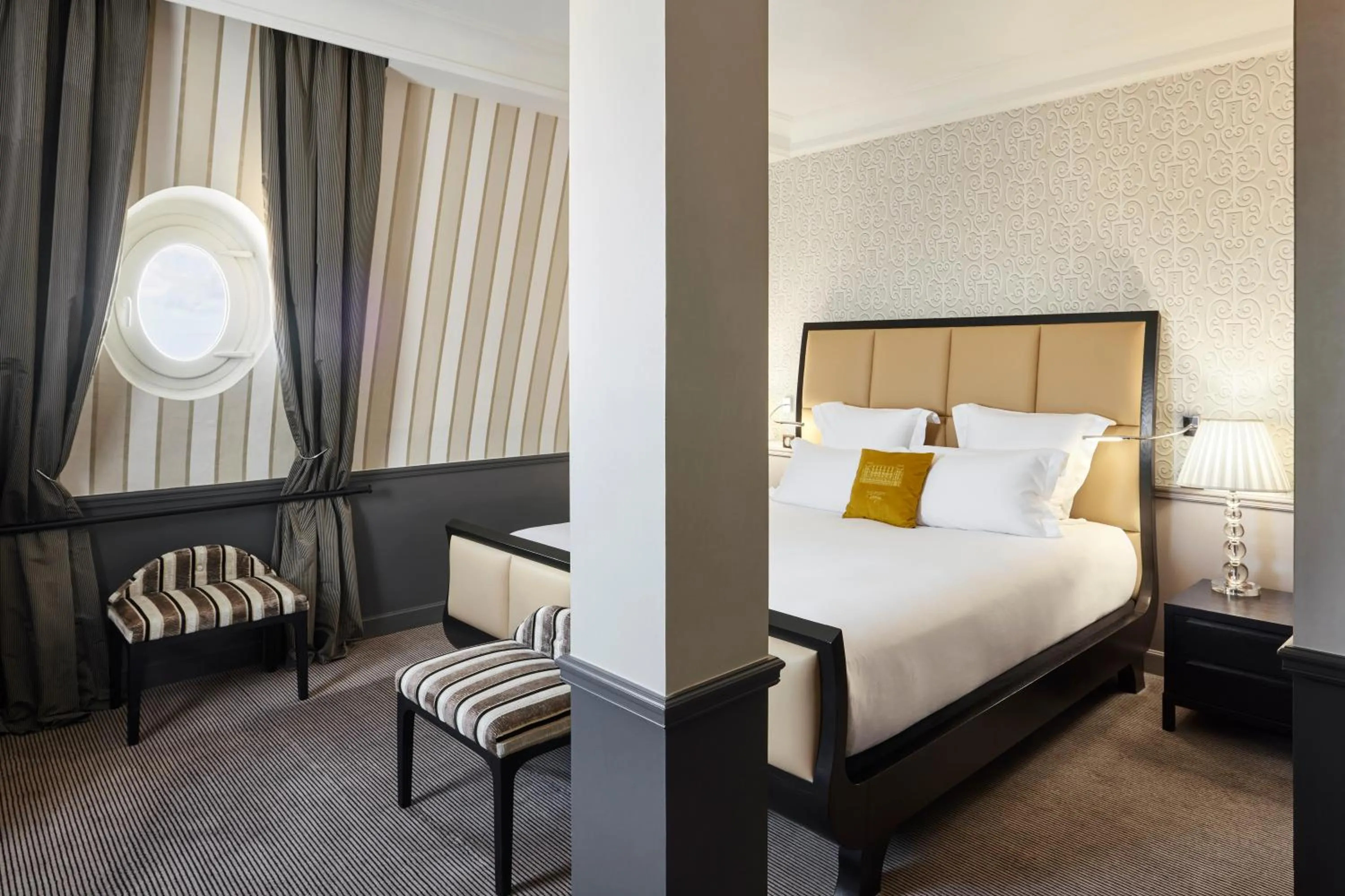 Bedroom, Bed in Le Grand Hotel de Cabourg - MGallery Collection