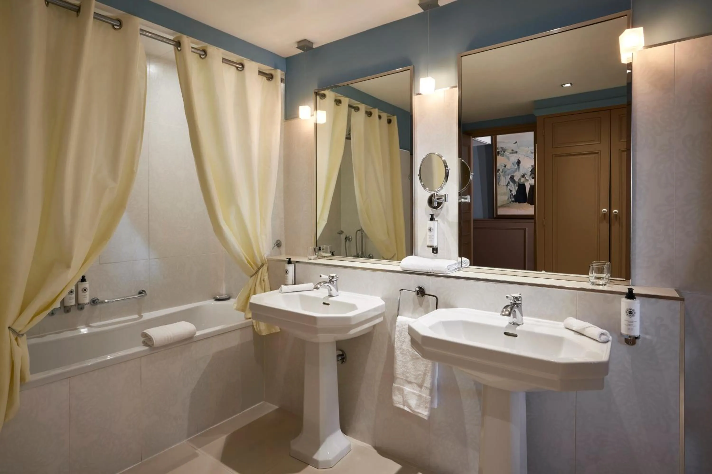 Bathroom in Le Grand Hotel de Cabourg - MGallery Collection