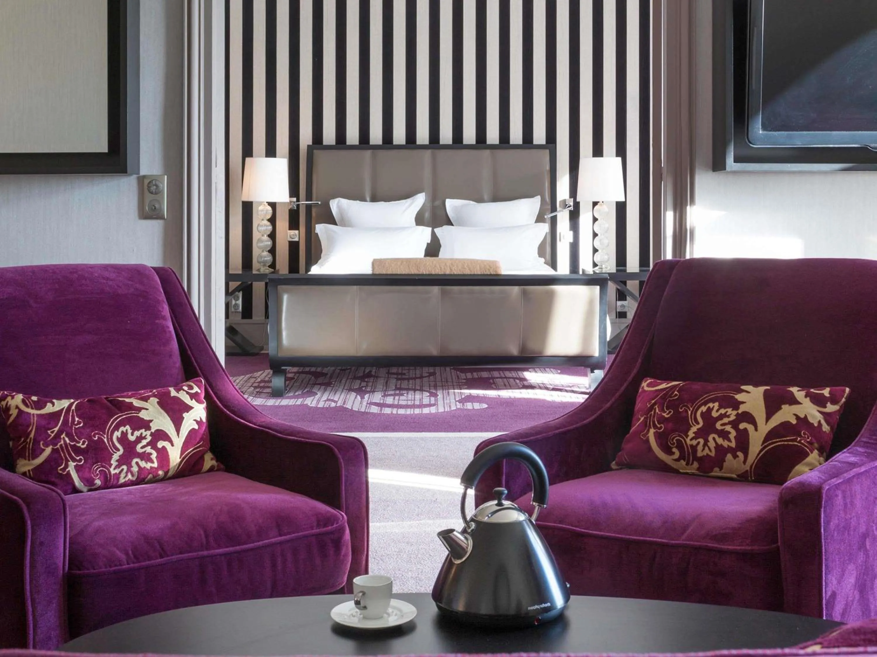 Bedroom in Le Grand Hotel de Cabourg - MGallery Collection