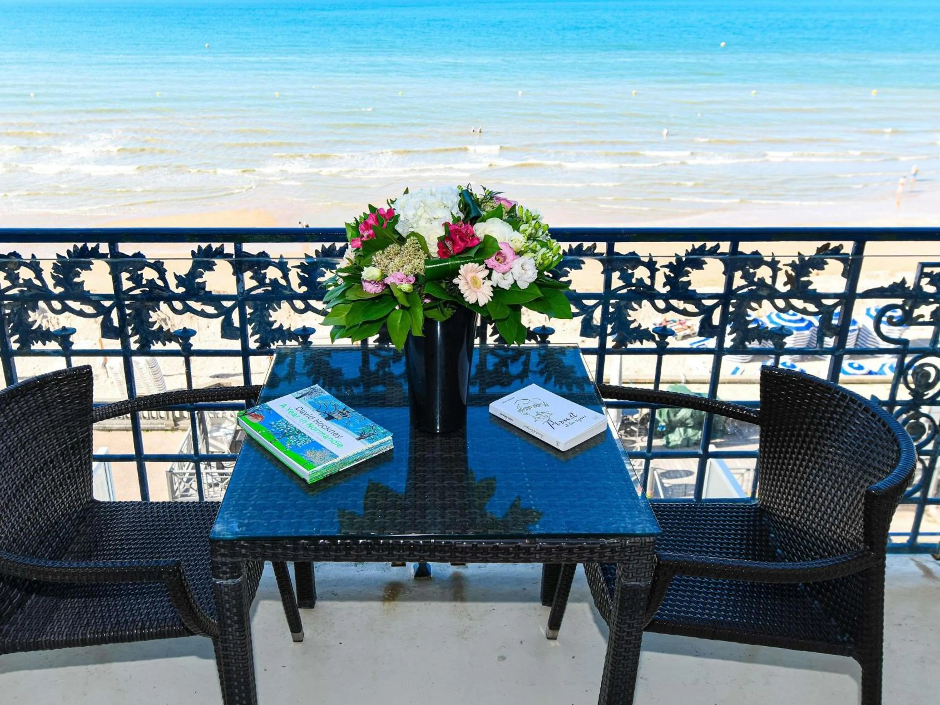 Bedroom in Le Grand Hotel de Cabourg - MGallery Collection